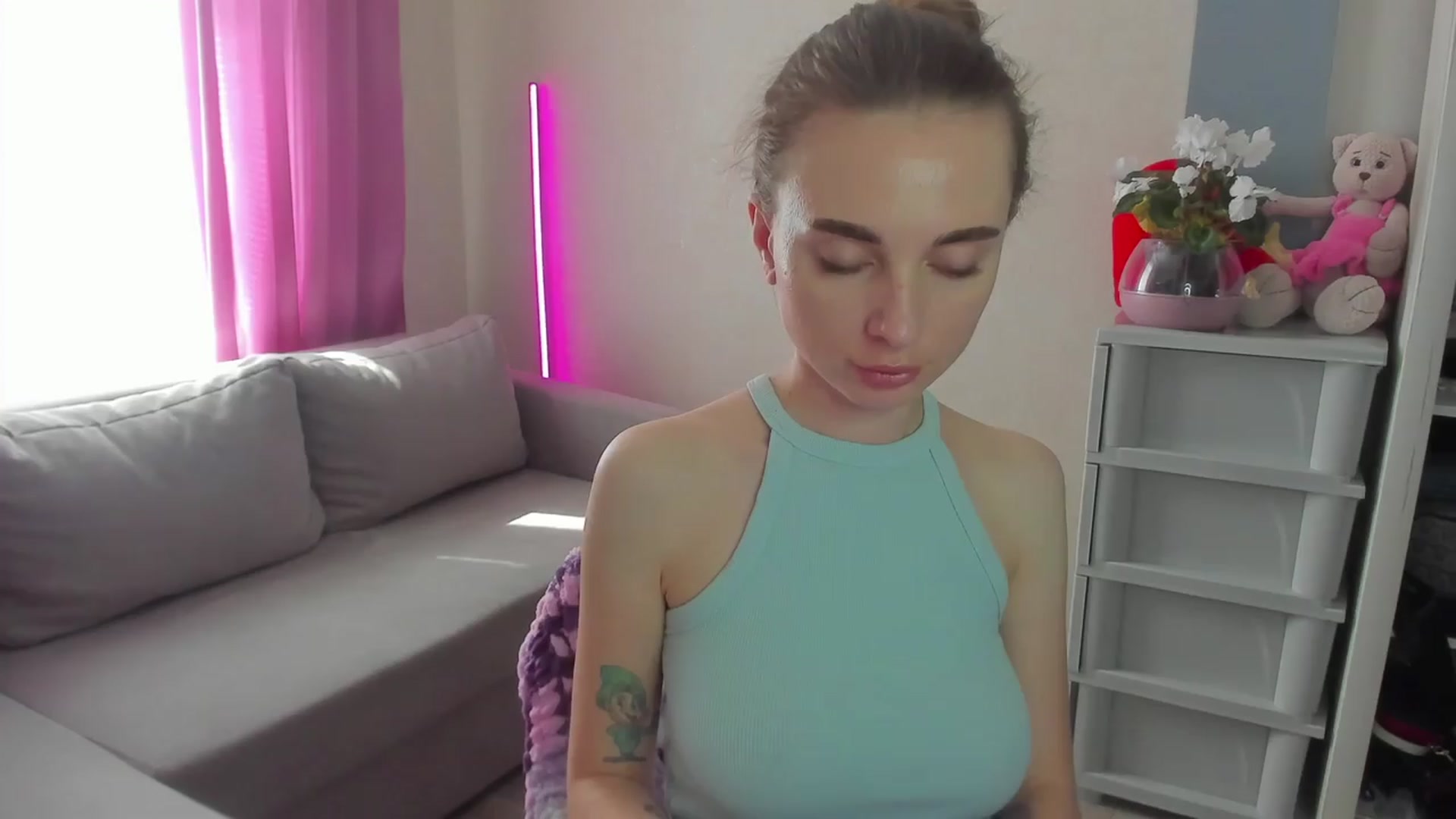 Gallery image thumbnail from Iam_Sasha's myfreecams stream on, 03/23/2024, 10:03 image 12 of 20