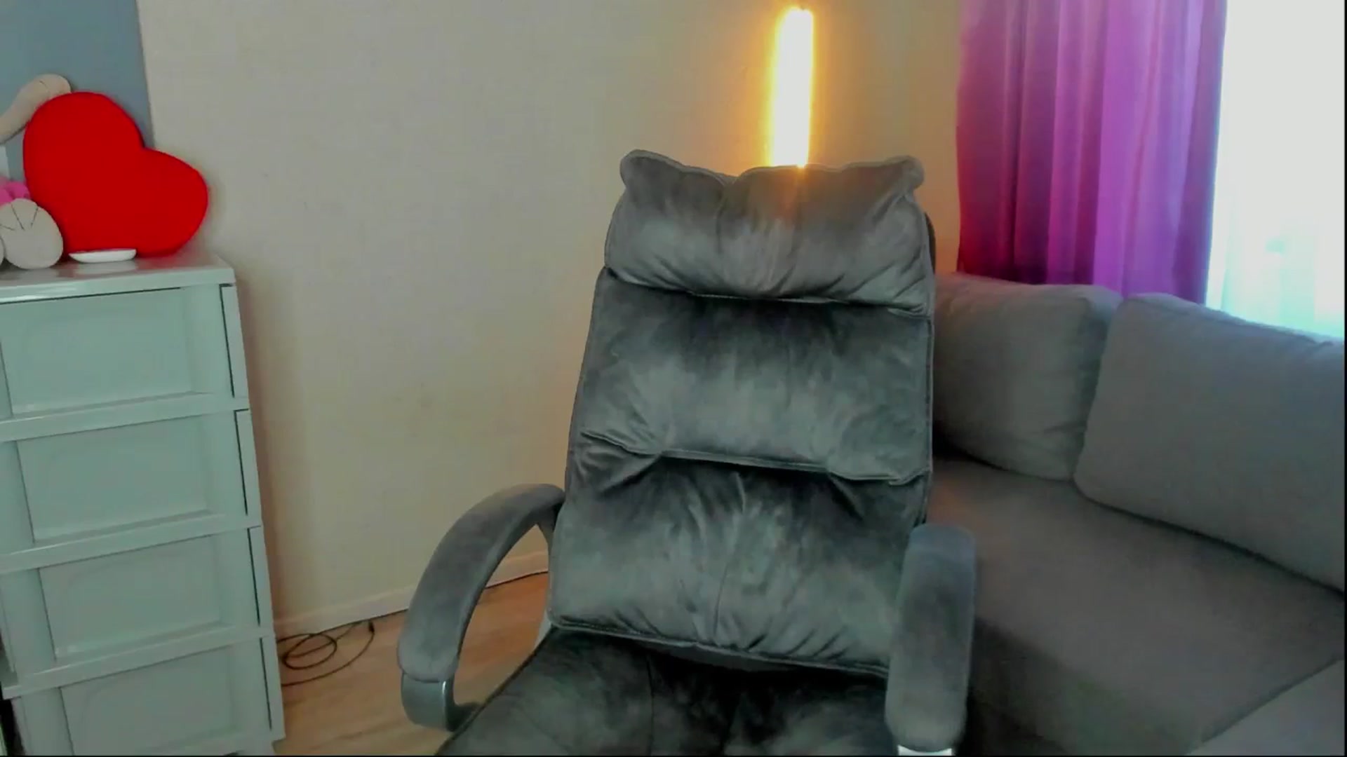 Gallery image thumbnail from Iam_Sasha's myfreecams stream on, 10/27/2024, 13:45 image 9 of 20