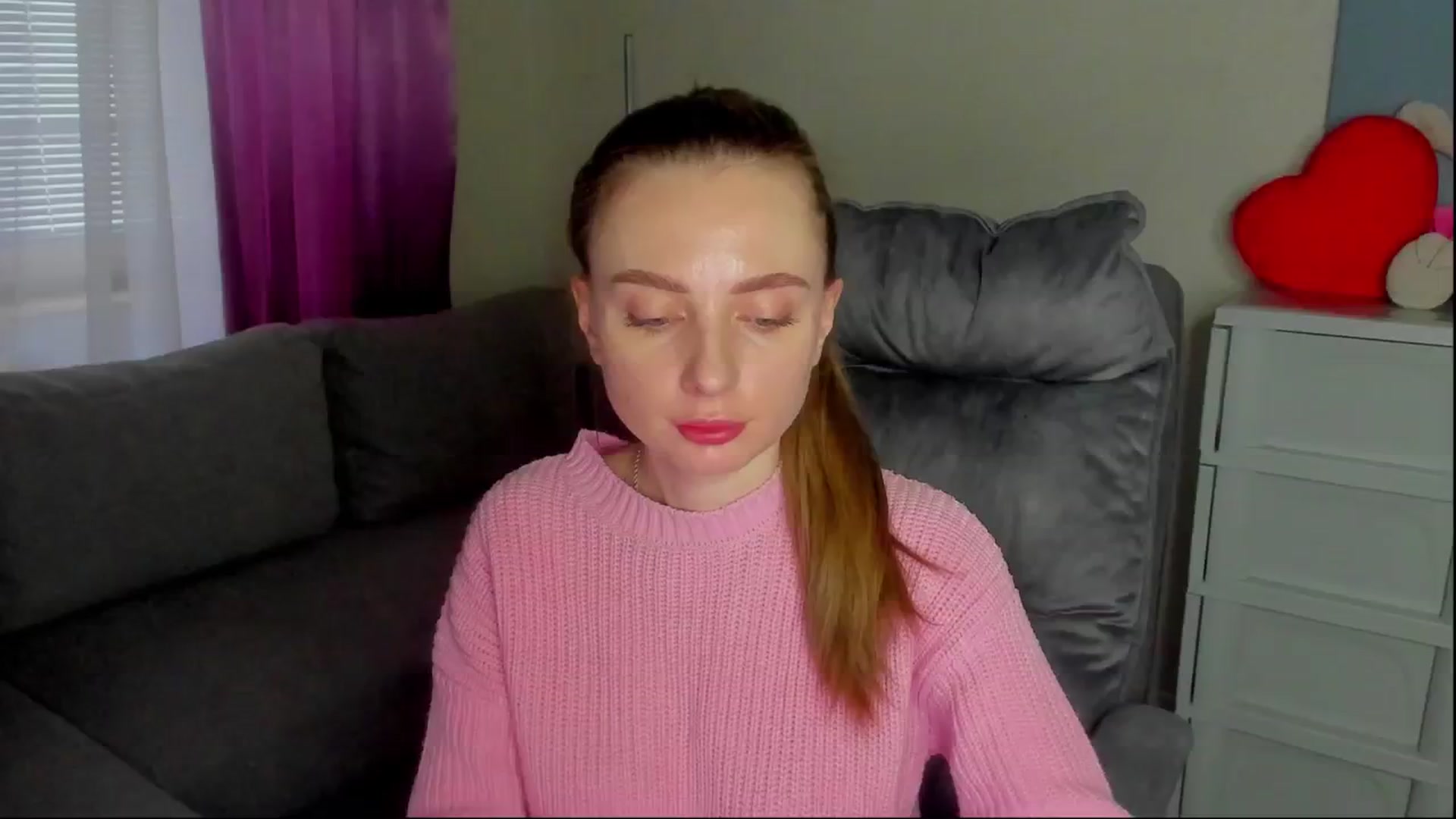 Gallery image thumbnail from Iam_Sasha's myfreecams stream on, 12/25/2024, 12:33 image 11 of 20