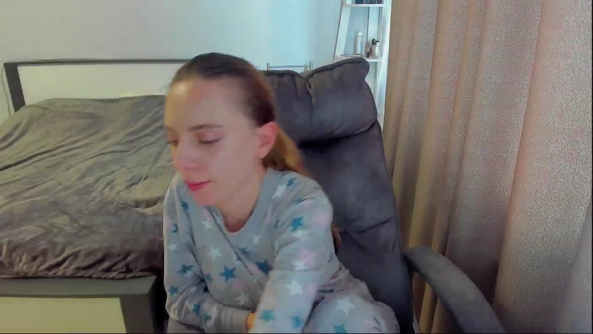 Gallery image thumbnail from Iam_Sasha's myfreecams stream on, 06/03/2025, 12:13 image 14 of 20