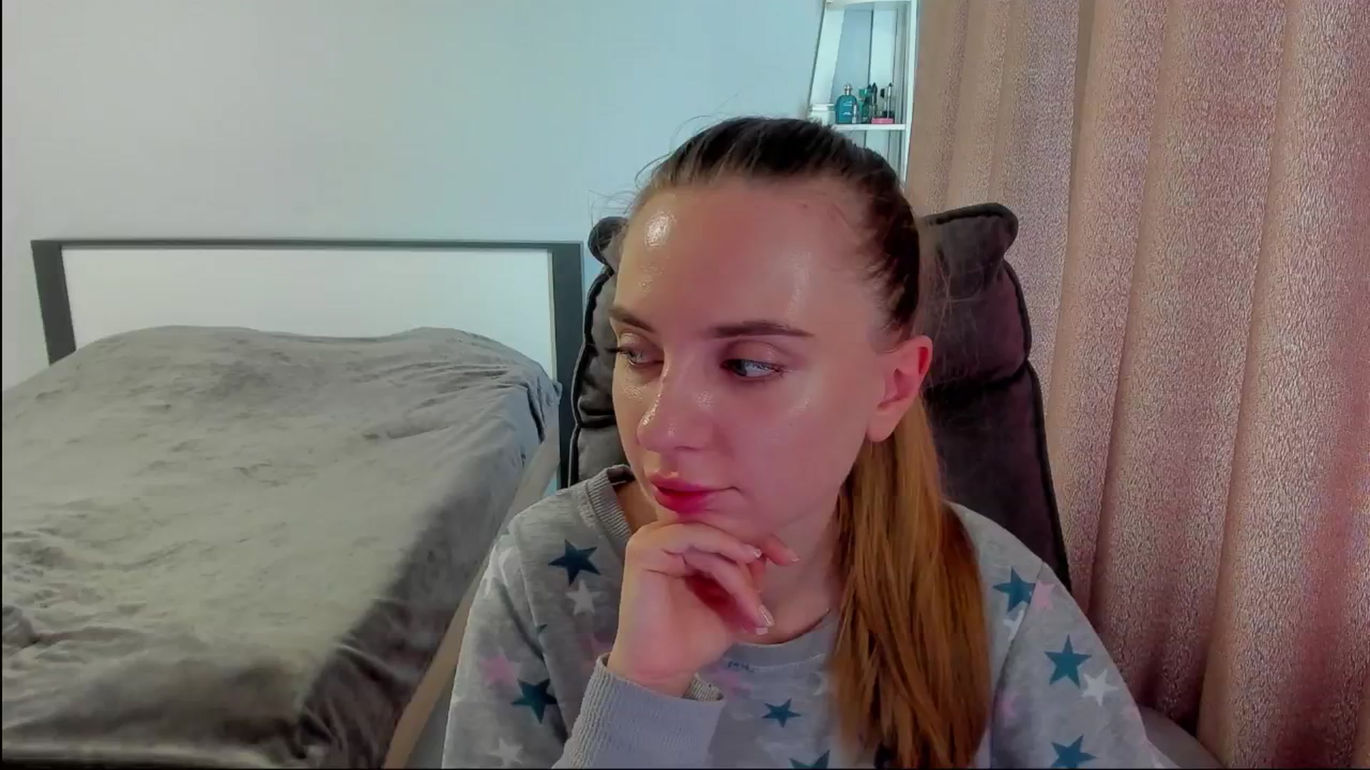 Gallery image thumbnail from Iam_Sasha's myfreecams stream on, 06/12/2025, 09:51 image 1 of 20