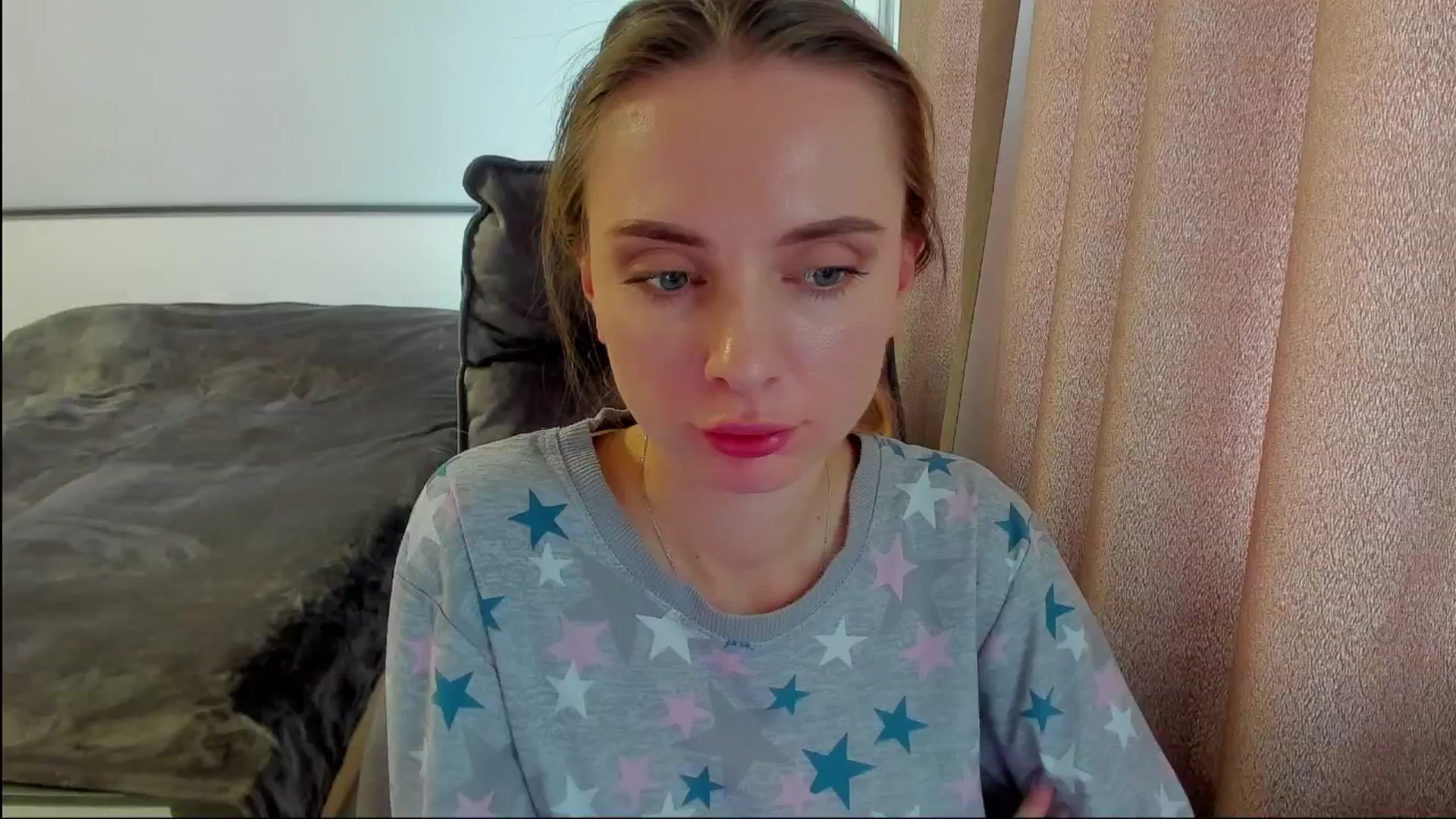 Gallery image thumbnail from Iam_Sasha's myfreecams stream on, 06/18/2025, 11:31 image 18 of 20