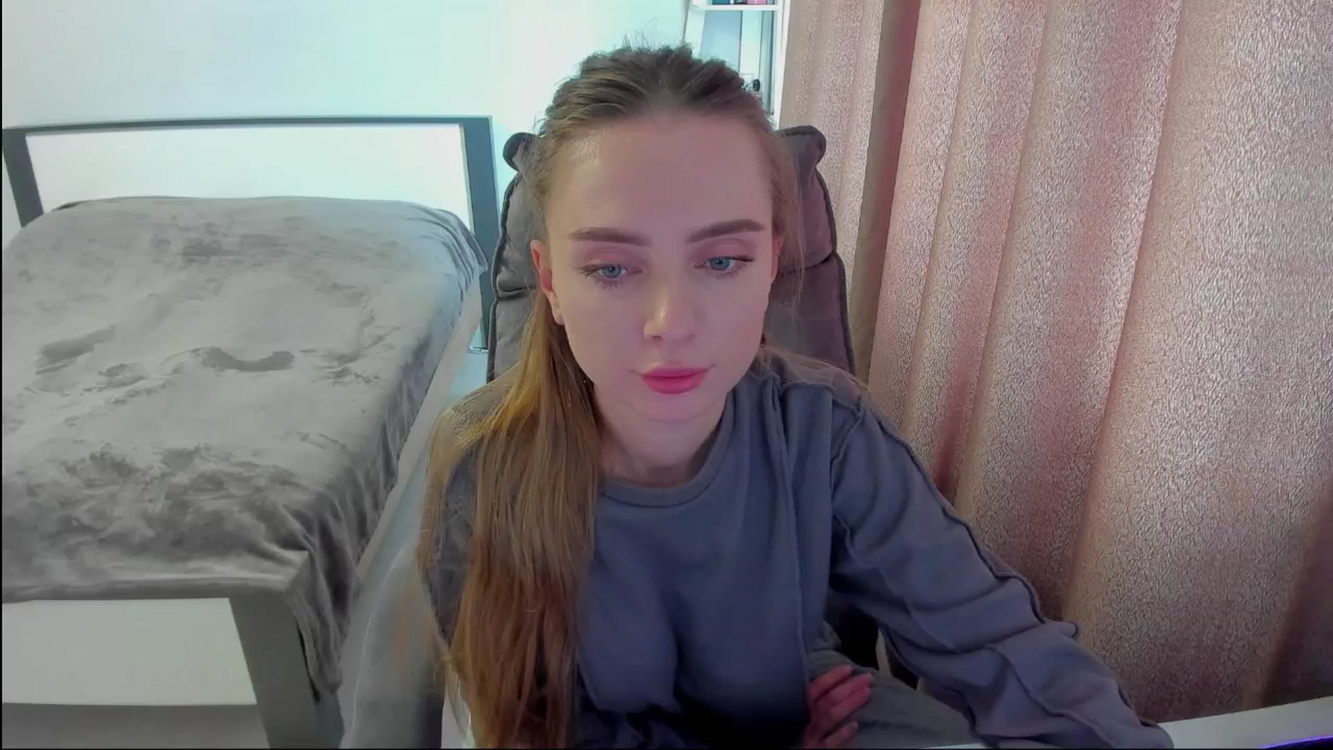 Gallery image thumbnail from Iam_Sasha's myfreecams stream on, 06/26/2025, 14:01 image 1 of 20