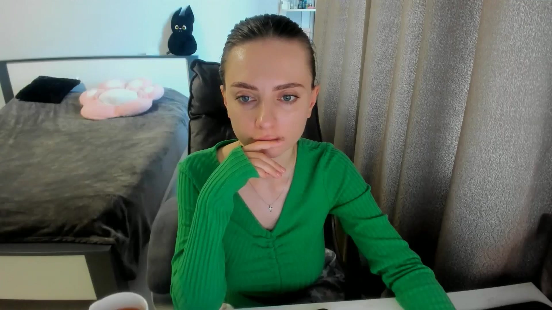 Gallery image thumbnail from Iam_Sasha's myfreecams stream on, 09/06/2025, 13:35 image 5 of 20