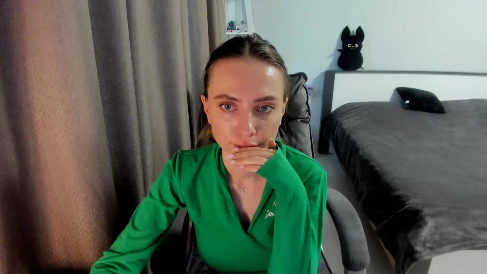 Gallery image thumbnail from Iam_Sasha's myfreecams stream on, 10/09/2025, 11:47 image 18 of 20