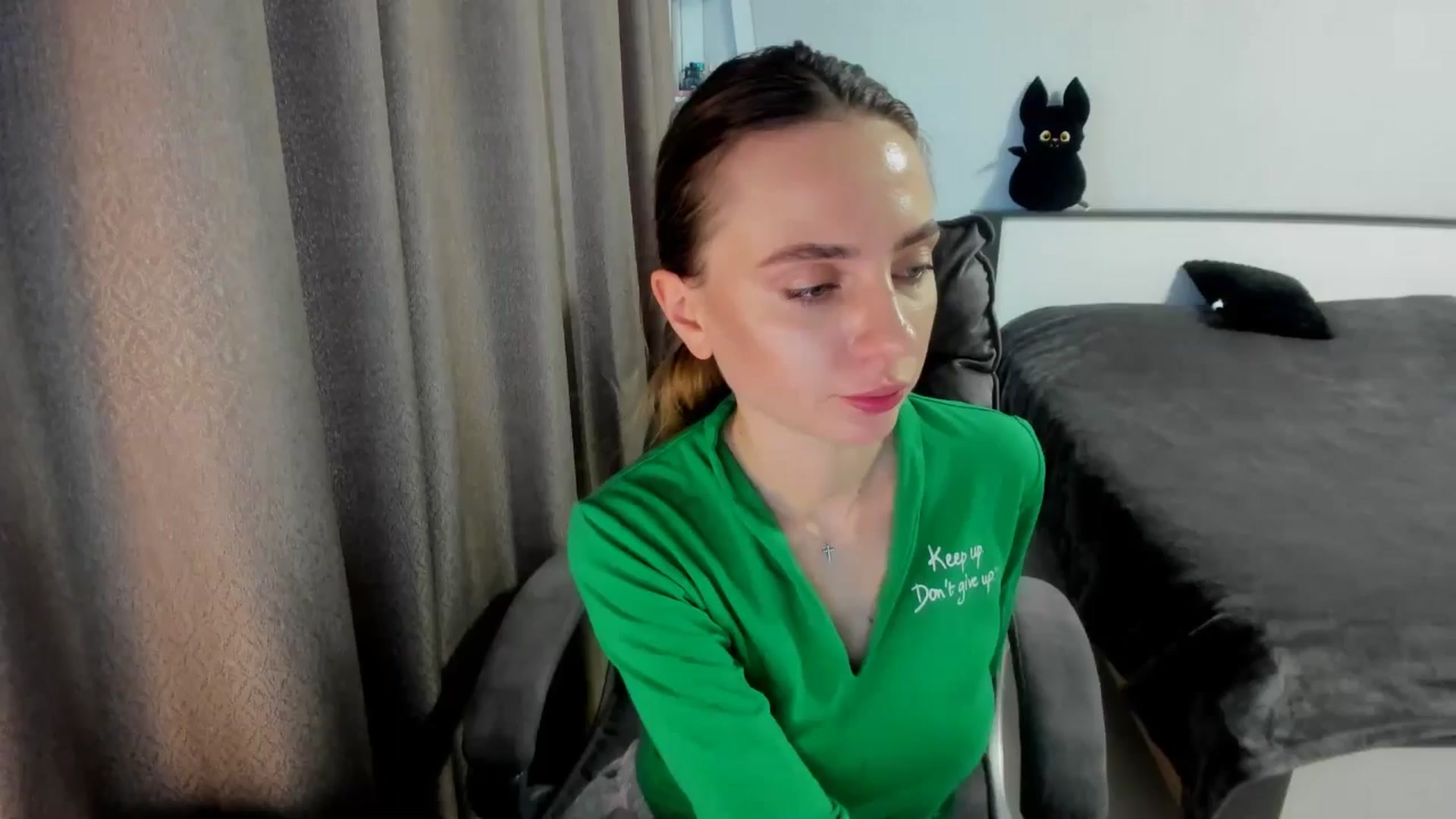 Gallery image thumbnail from Iam_Sasha's myfreecams stream on, 10/09/2025, 11:47 image 17 of 20