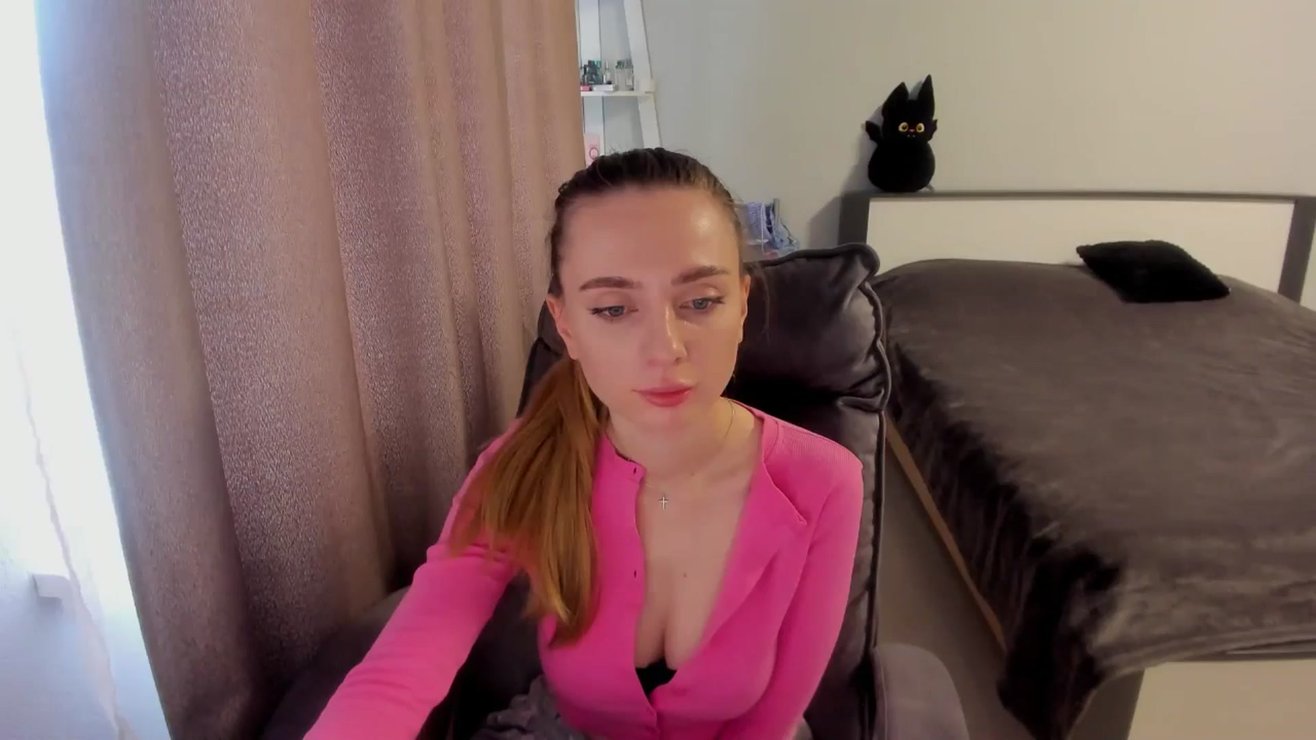 Gallery image thumbnail from Iam_Sasha's myfreecams stream on, 10/13/2025, 09:05 image 20 of 20