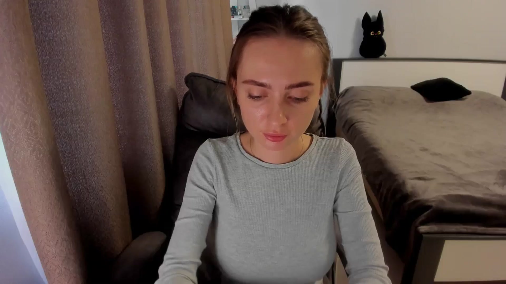 Gallery image thumbnail from Iam_Sasha's myfreecams stream on, 10/14/2025, 14:10 image 10 of 20
