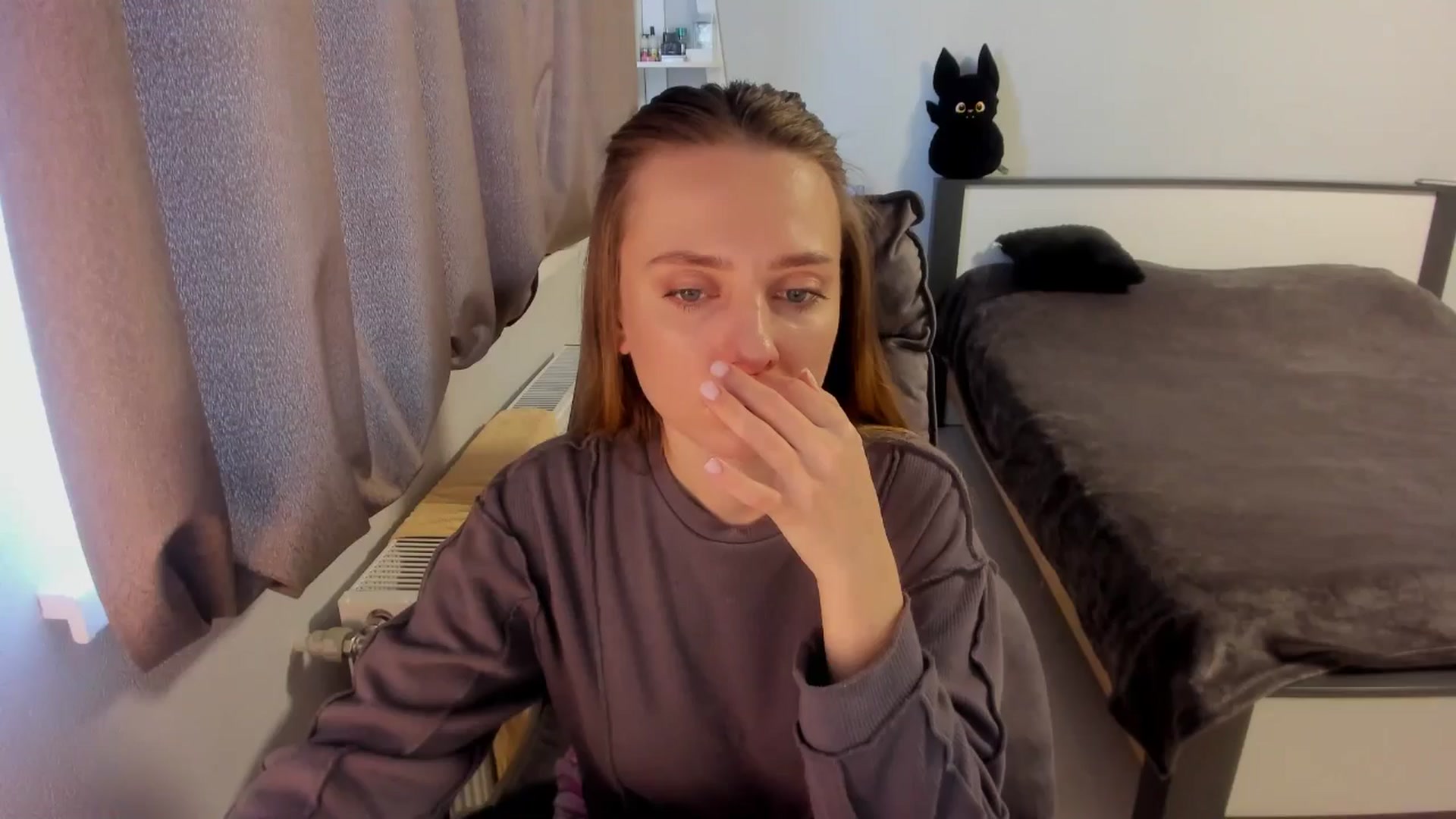 Gallery image thumbnail from Iam_Sasha's myfreecams stream on, 10/28/2025, 10:53 image 1 of 20