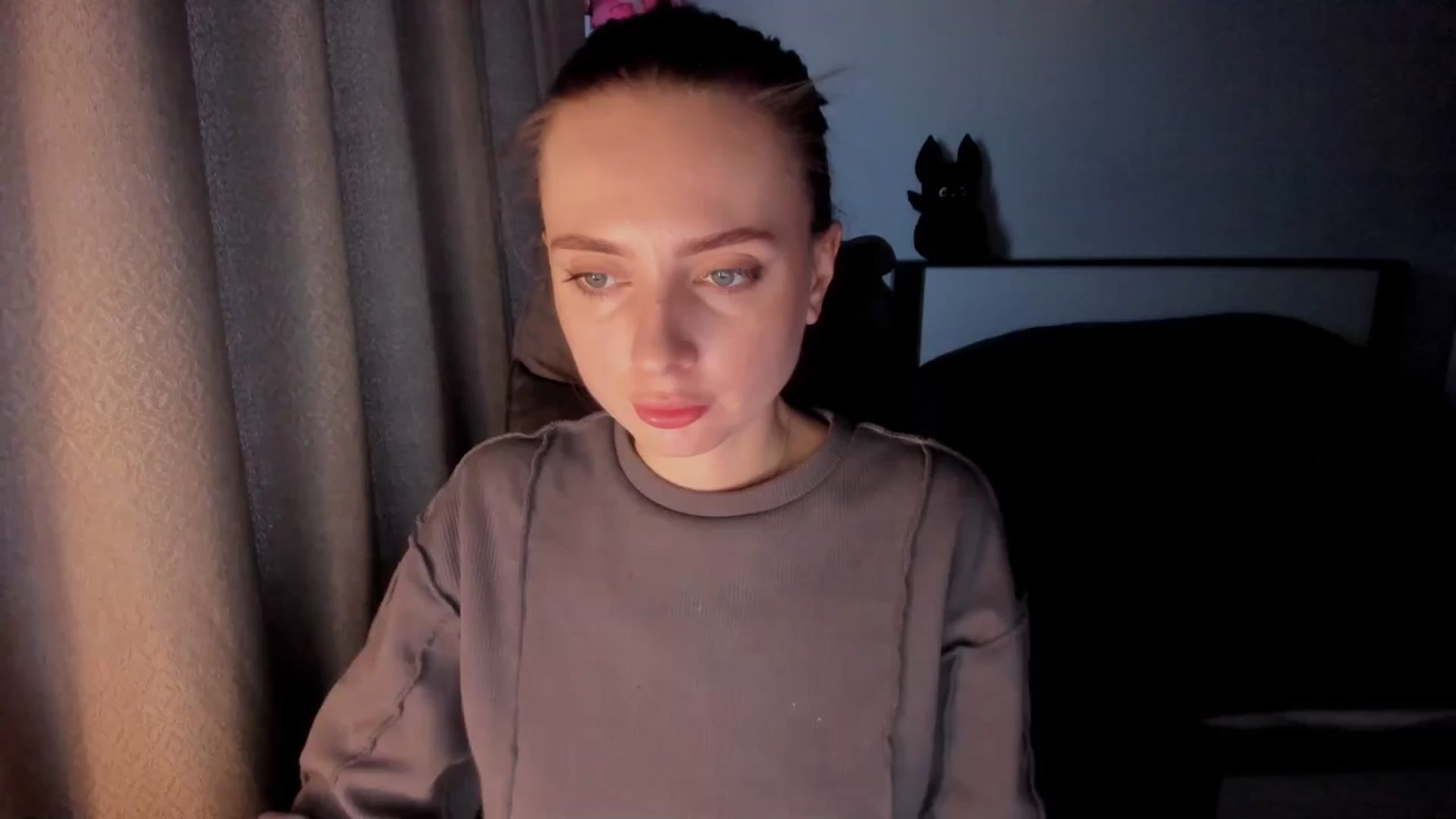 Gallery image thumbnail from Iam_Sasha's myfreecams stream on, 11/09/2025, 11:18 image 9 of 20