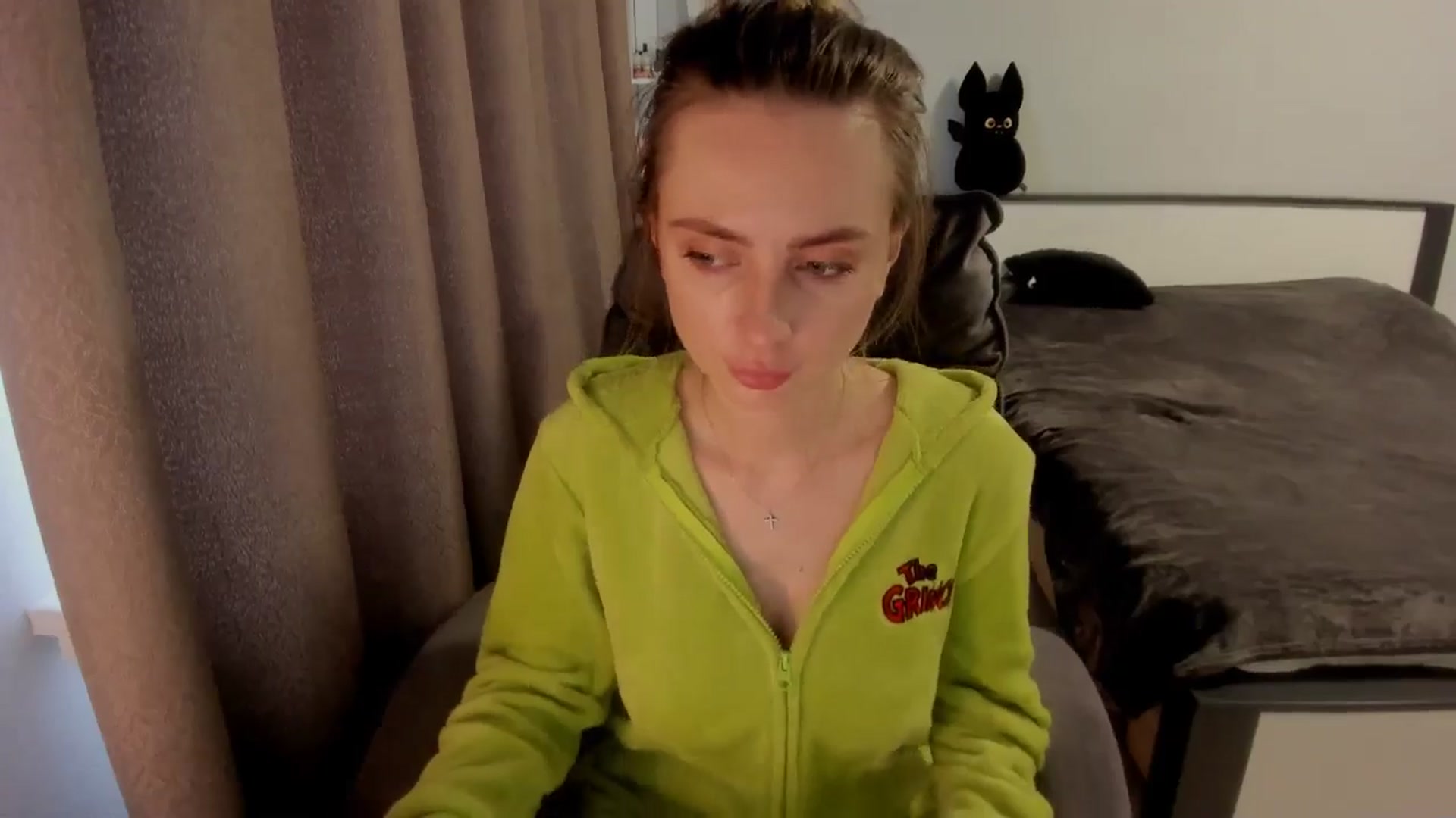 Gallery image thumbnail from Iam_Sasha's myfreecams stream on, 11/13/2025, 12:11 image 5 of 20