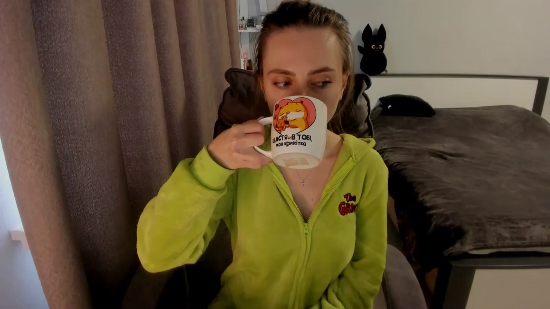 Gallery image thumbnail from Iam_Sasha's myfreecams stream on, 11/13/2025, 12:11 image 4 of 20