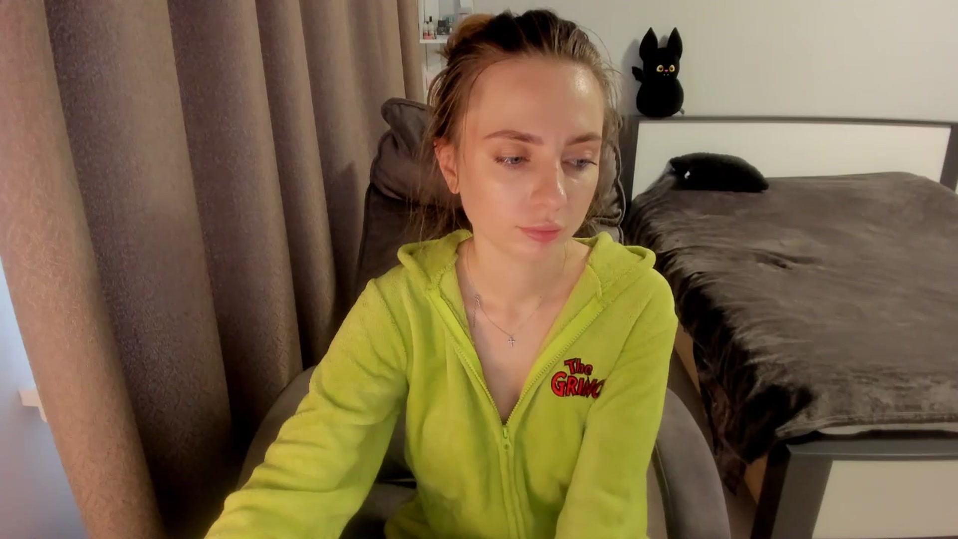 Gallery image thumbnail from Iam_Sasha's myfreecams stream on, 11/13/2025, 13:00 image 13 of 20