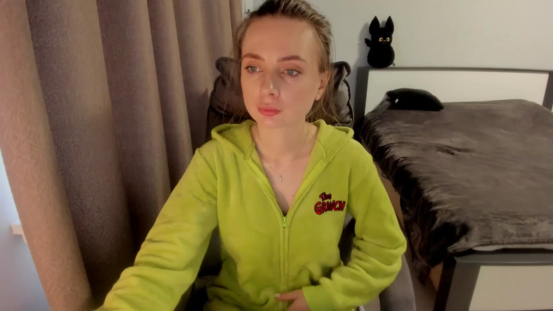 Gallery image thumbnail from Iam_Sasha's myfreecams stream on, 11/13/2025, 13:00 image 8 of 20
