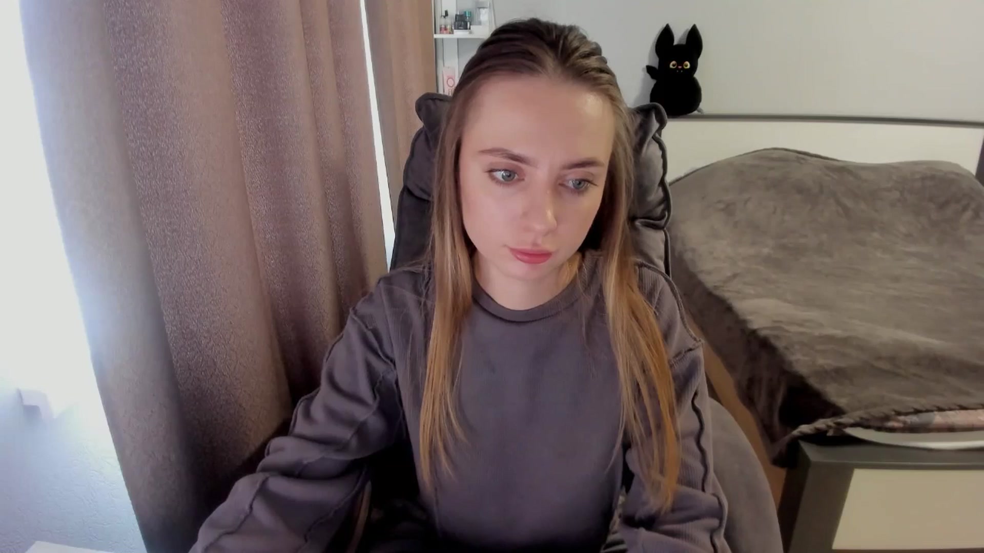 Gallery image thumbnail from Iam_Sasha's myfreecams stream on, 11/16/2025, 10:00 image 18 of 20