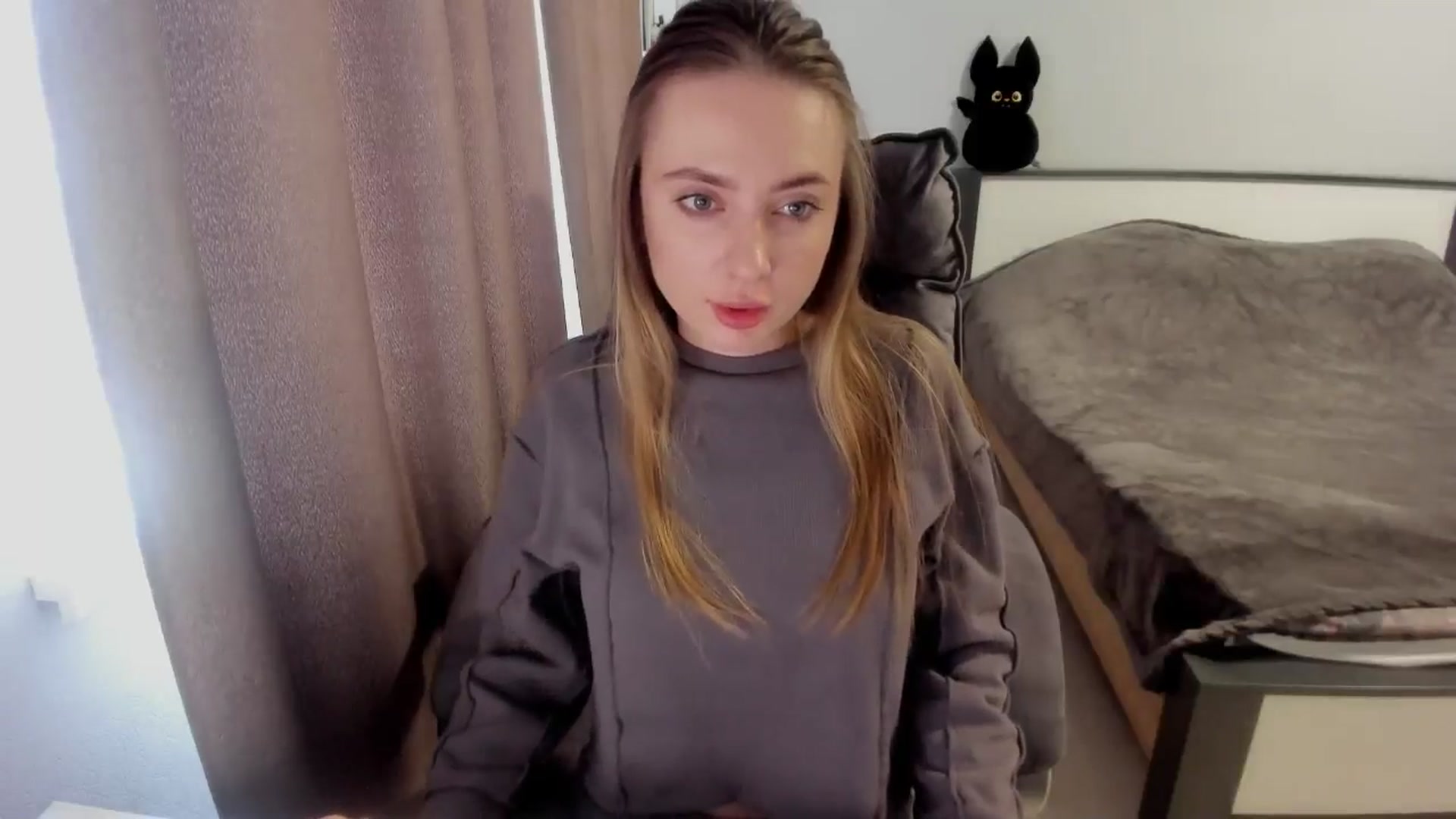 Gallery image thumbnail from Iam_Sasha's myfreecams stream on, 11/16/2025, 10:00 image 19 of 20