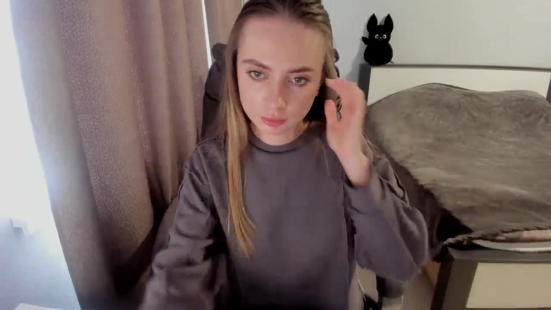 Gallery image thumbnail from Iam_Sasha's myfreecams stream on, 11/16/2025, 10:00 image 17 of 20