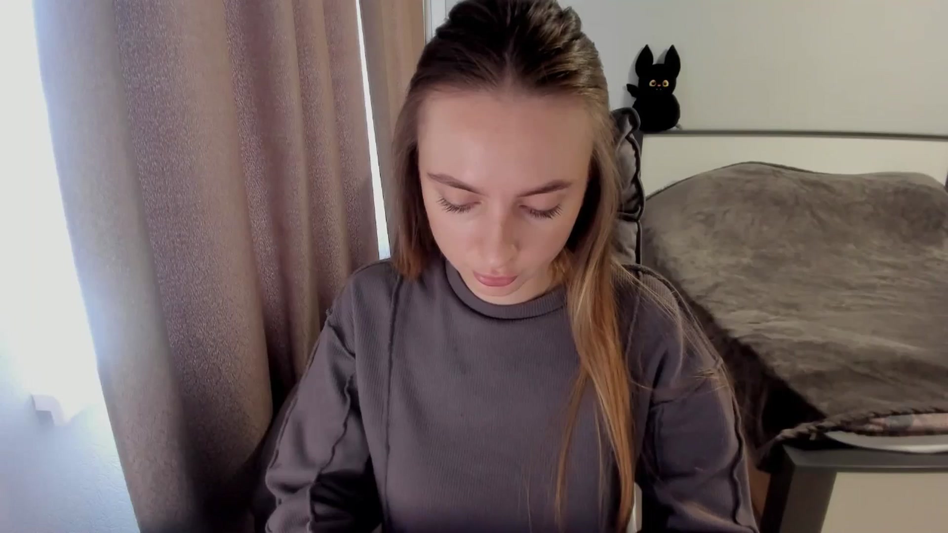 Gallery image thumbnail from Iam_Sasha's myfreecams stream on, 11/16/2025, 12:01 image 2 of 20