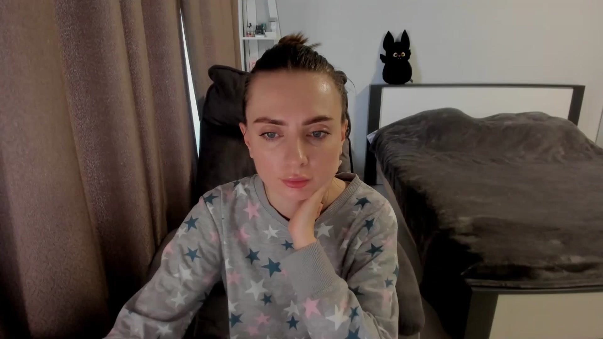 Gallery image thumbnail from Iam_Sasha's myfreecams stream on, 11/24/2025, 10:50 image 14 of 20