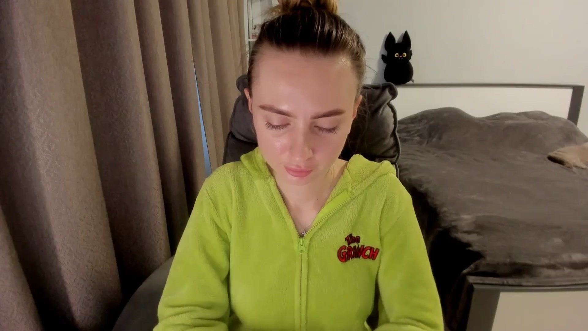 Gallery image thumbnail from Iam_Sasha's myfreecams stream on, 11/24/2025, 14:00 image 13 of 20
