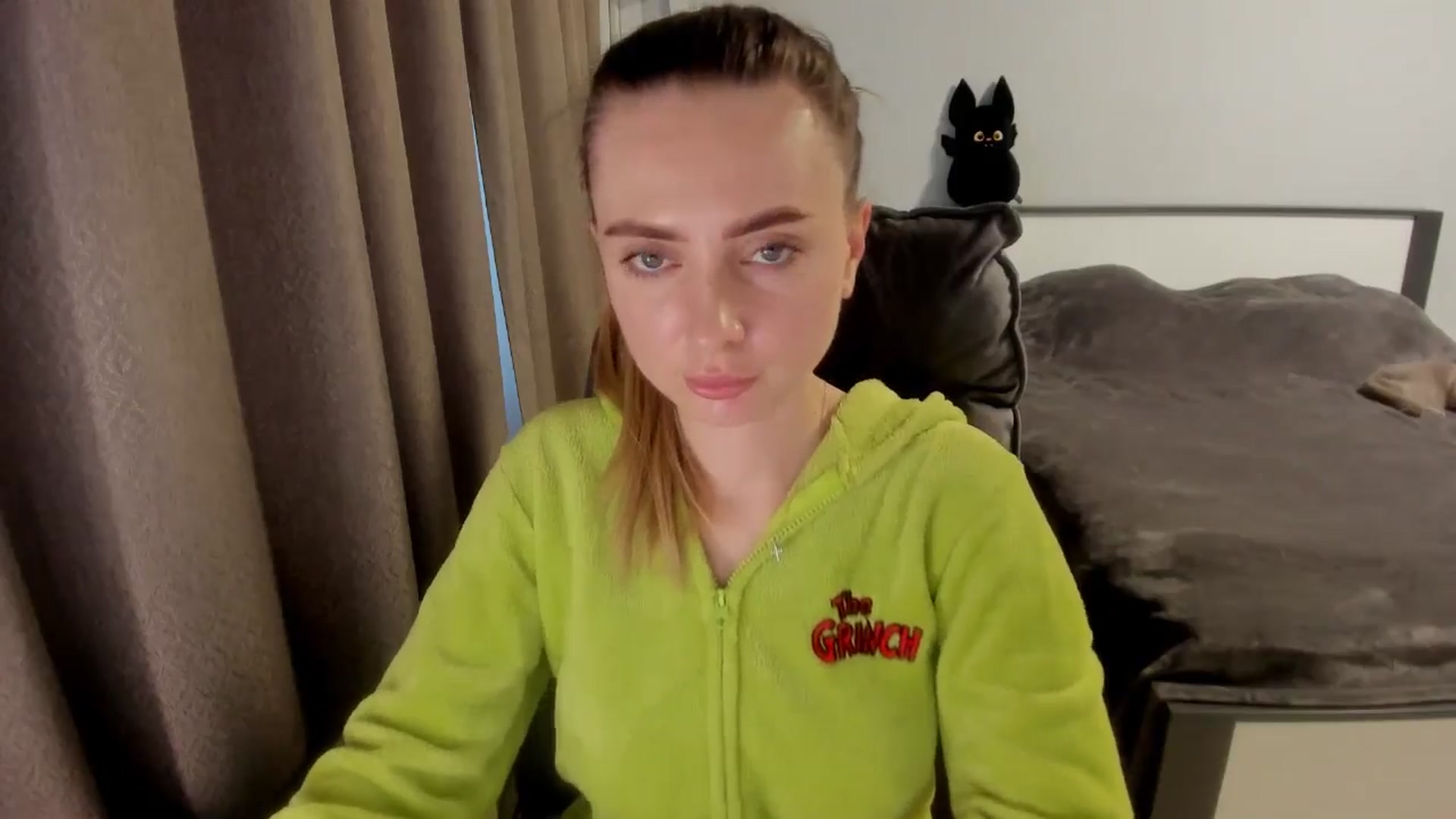 Gallery image thumbnail from Iam_Sasha's myfreecams stream on, 11/24/2025, 14:00 image 14 of 20