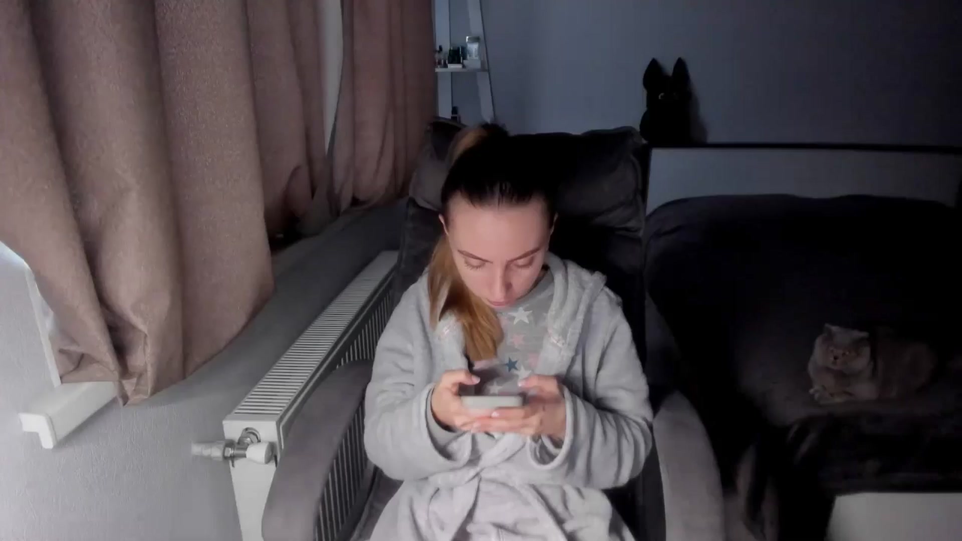 Gallery image thumbnail from Iam_Sasha's myfreecams stream on, 12/08/2025, 09:51 image 6 of 20