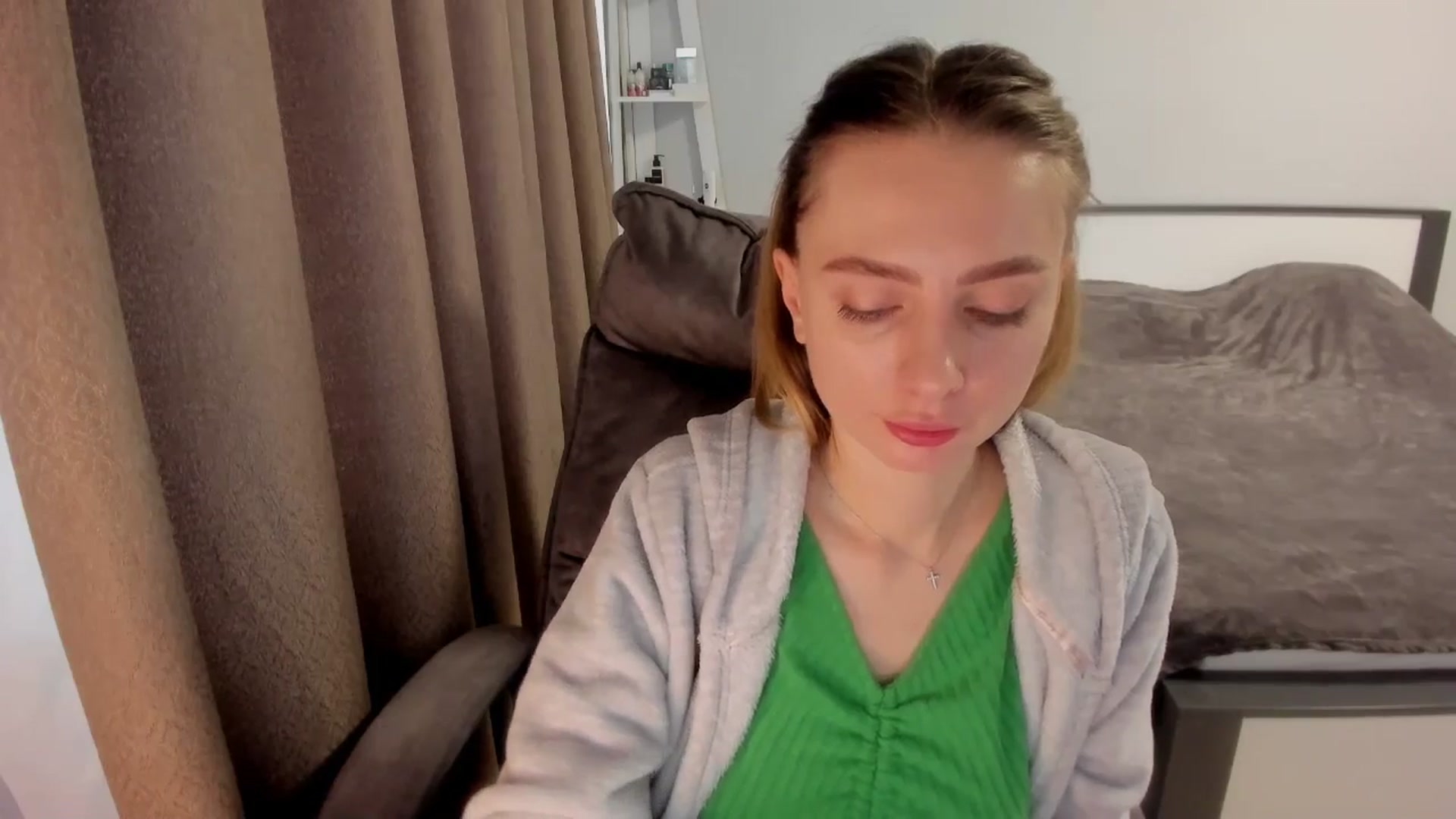 Gallery image thumbnail from Iam_Sasha's myfreecams stream on, 12/09/2025, 12:48 image 6 of 20