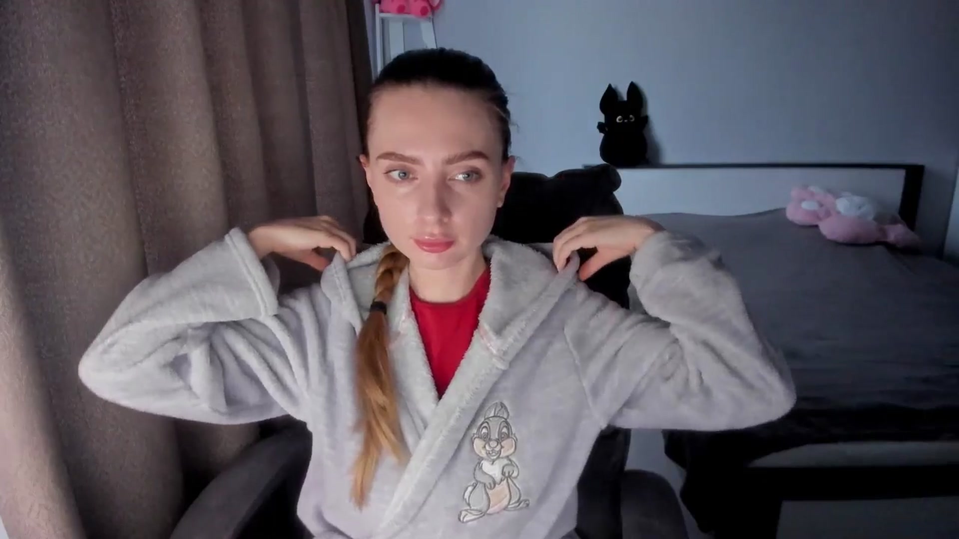 Gallery image thumbnail from Iam_Sasha's myfreecams stream on, 12/11/2025, 09:33 image 3 of 20