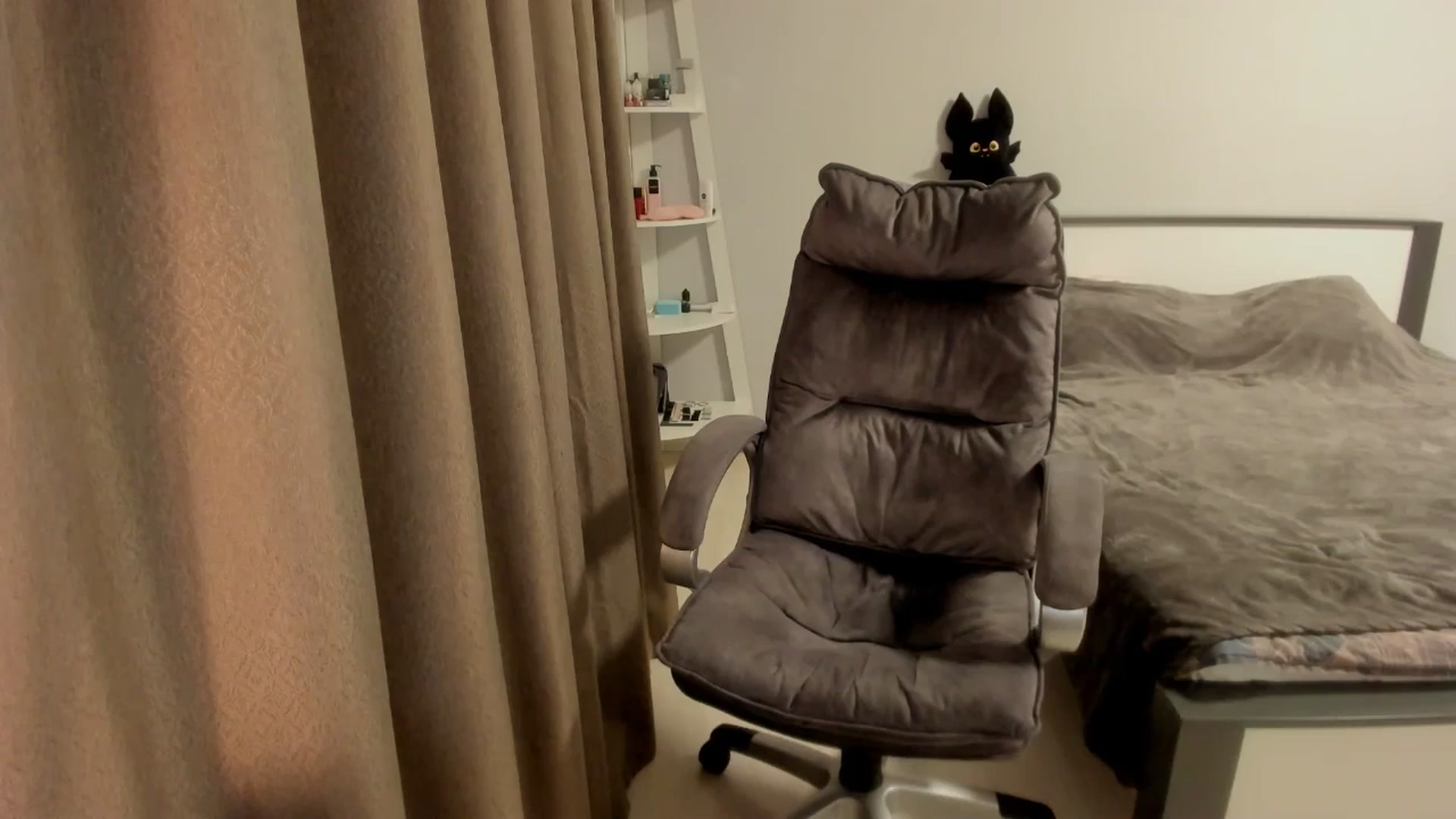 Gallery image thumbnail from Iam_Sasha's myfreecams stream on, 12/12/2025, 15:12 image 20 of 20