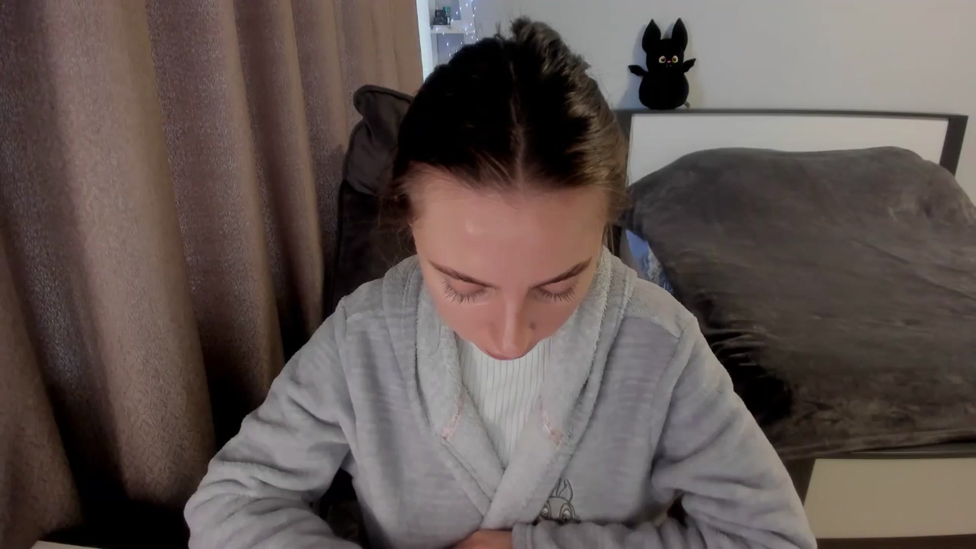 Gallery image thumbnail from Iam_Sasha's myfreecams stream on, 12/24/2025, 10:09 image 2 of 20