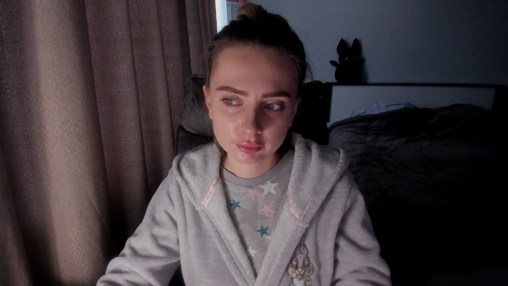 Gallery image thumbnail from Iam_Sasha's myfreecams stream on, 12/25/2025, 11:59 image 12 of 20