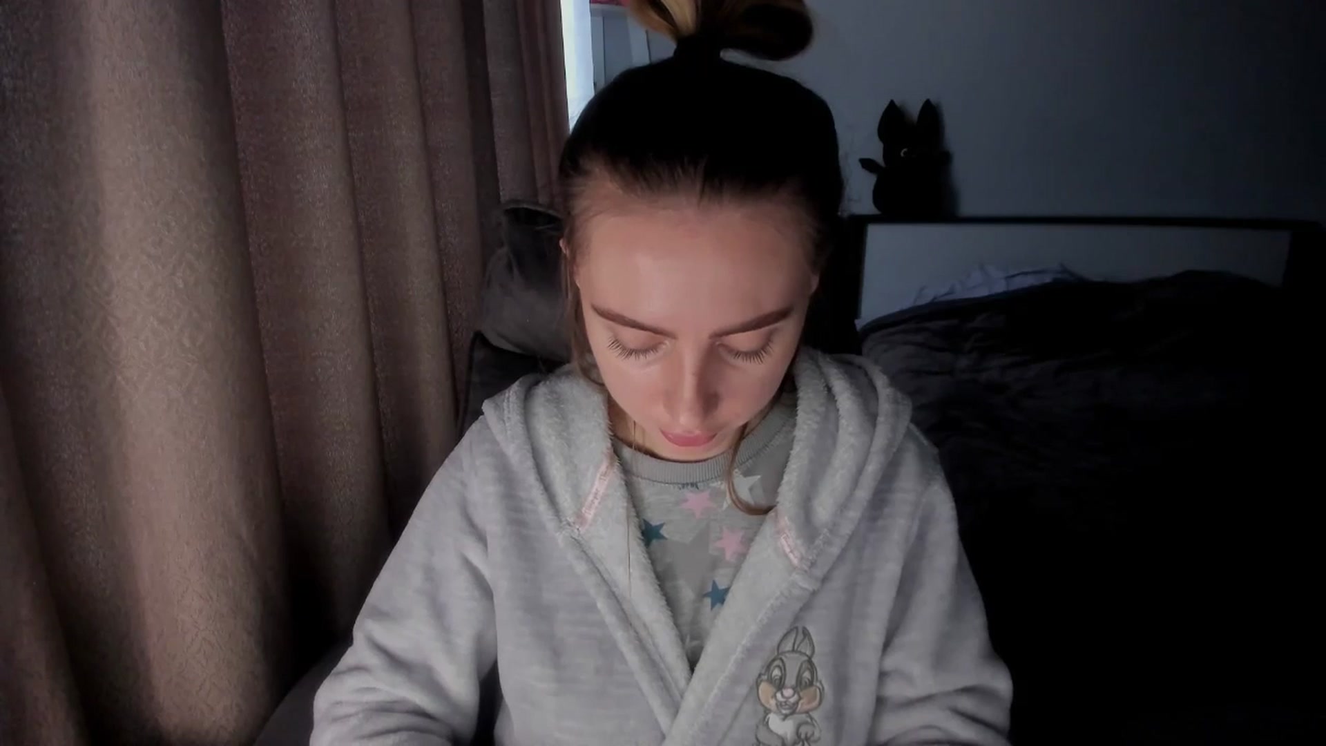 Gallery image thumbnail from Iam_Sasha's myfreecams stream on, 12/25/2025, 11:59 image 5 of 20