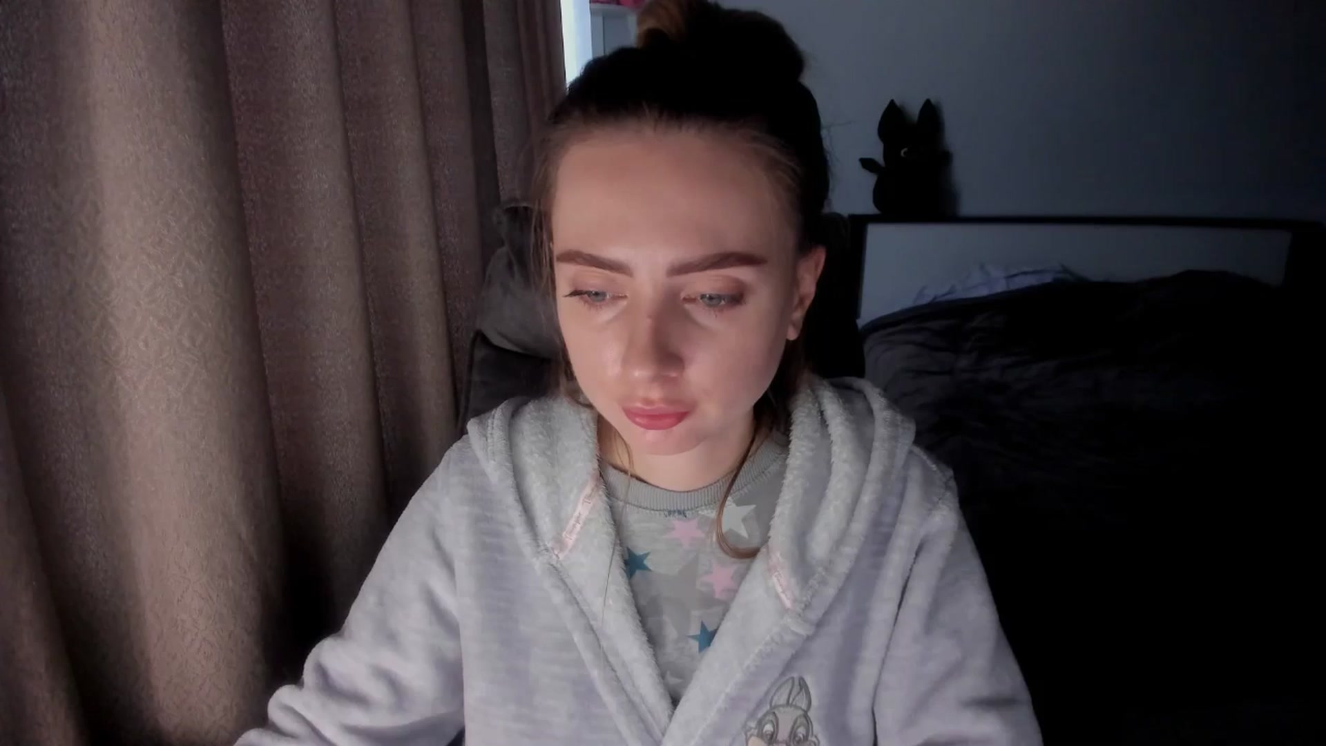 Gallery image thumbnail from Iam_Sasha's myfreecams stream on, 12/25/2025, 11:59 image 10 of 20