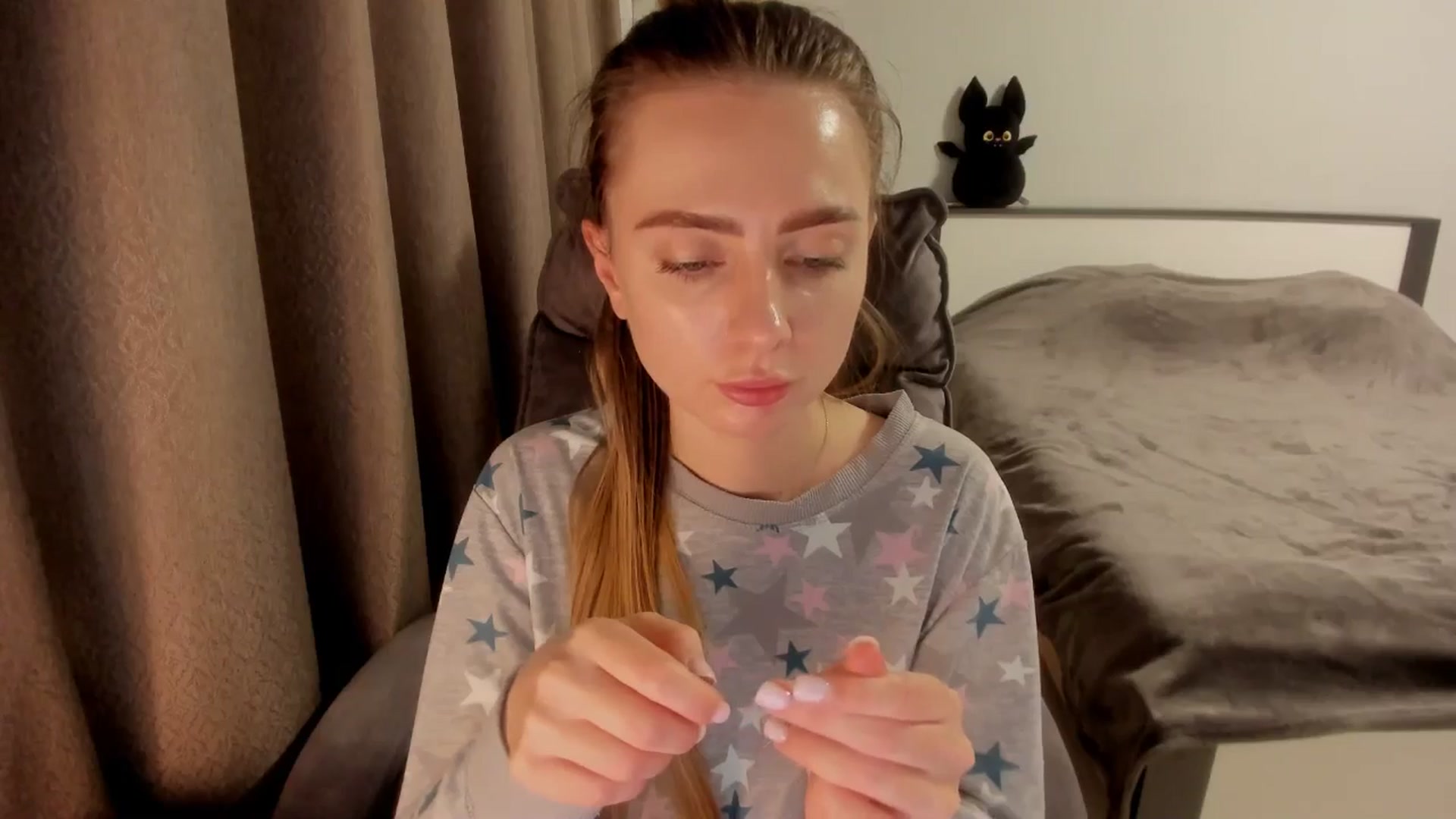 Gallery image thumbnail from Iam_Sasha's myfreecams stream on, 12/25/2025, 15:34 image 13 of 20