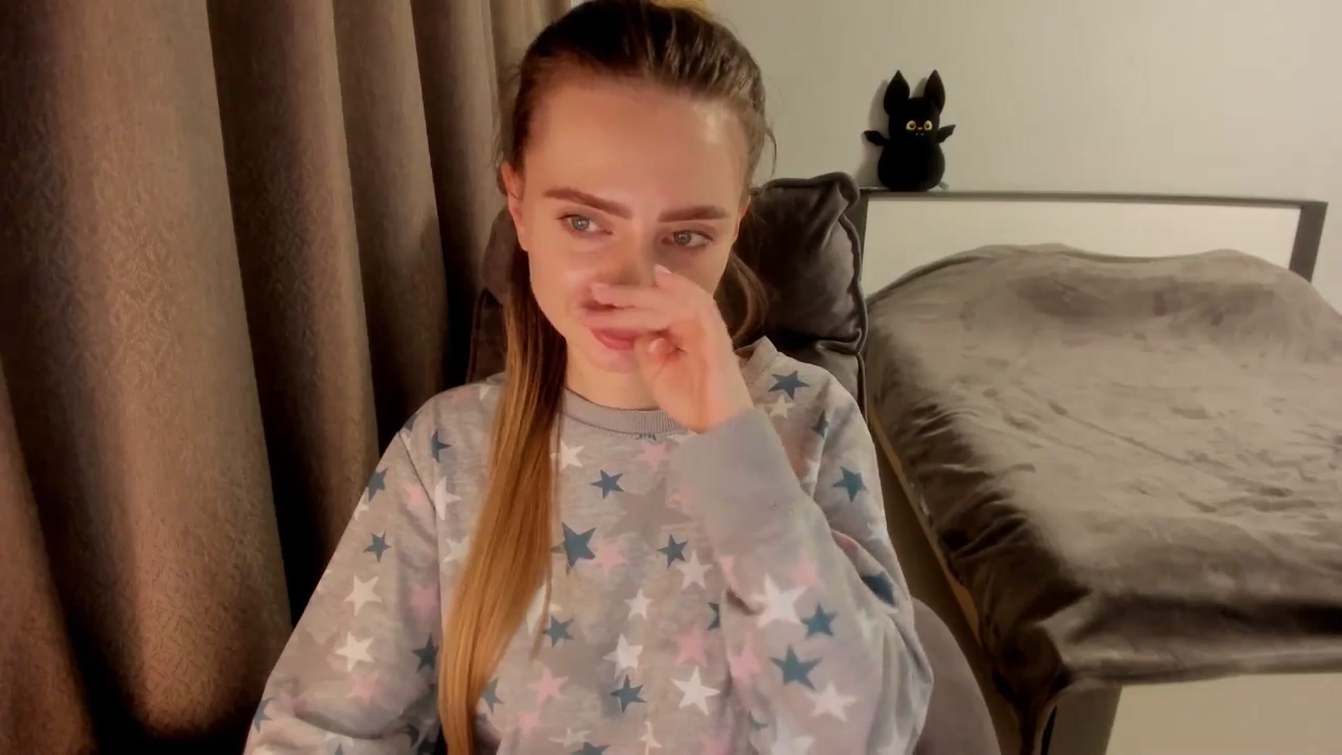 Gallery image thumbnail from Iam_Sasha's myfreecams stream on, 12/25/2025, 15:34 image 20 of 20