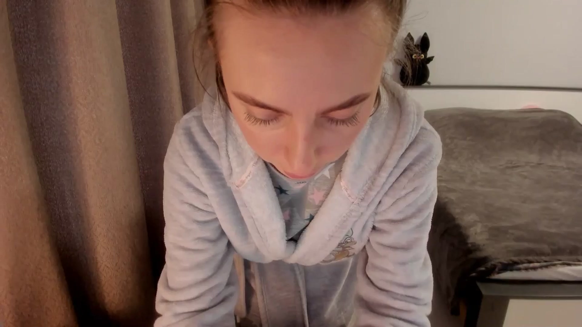 Gallery image thumbnail from Iam_Sasha's myfreecams stream on, 12/26/2025, 12:40 image 12 of 20