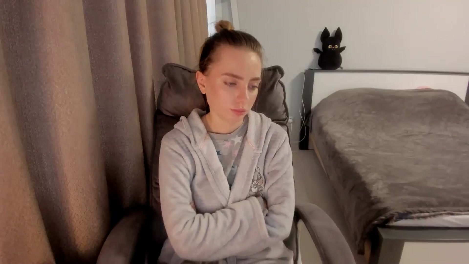 Gallery image thumbnail from Iam_Sasha's myfreecams stream on, 12/26/2025, 12:40 image 9 of 20