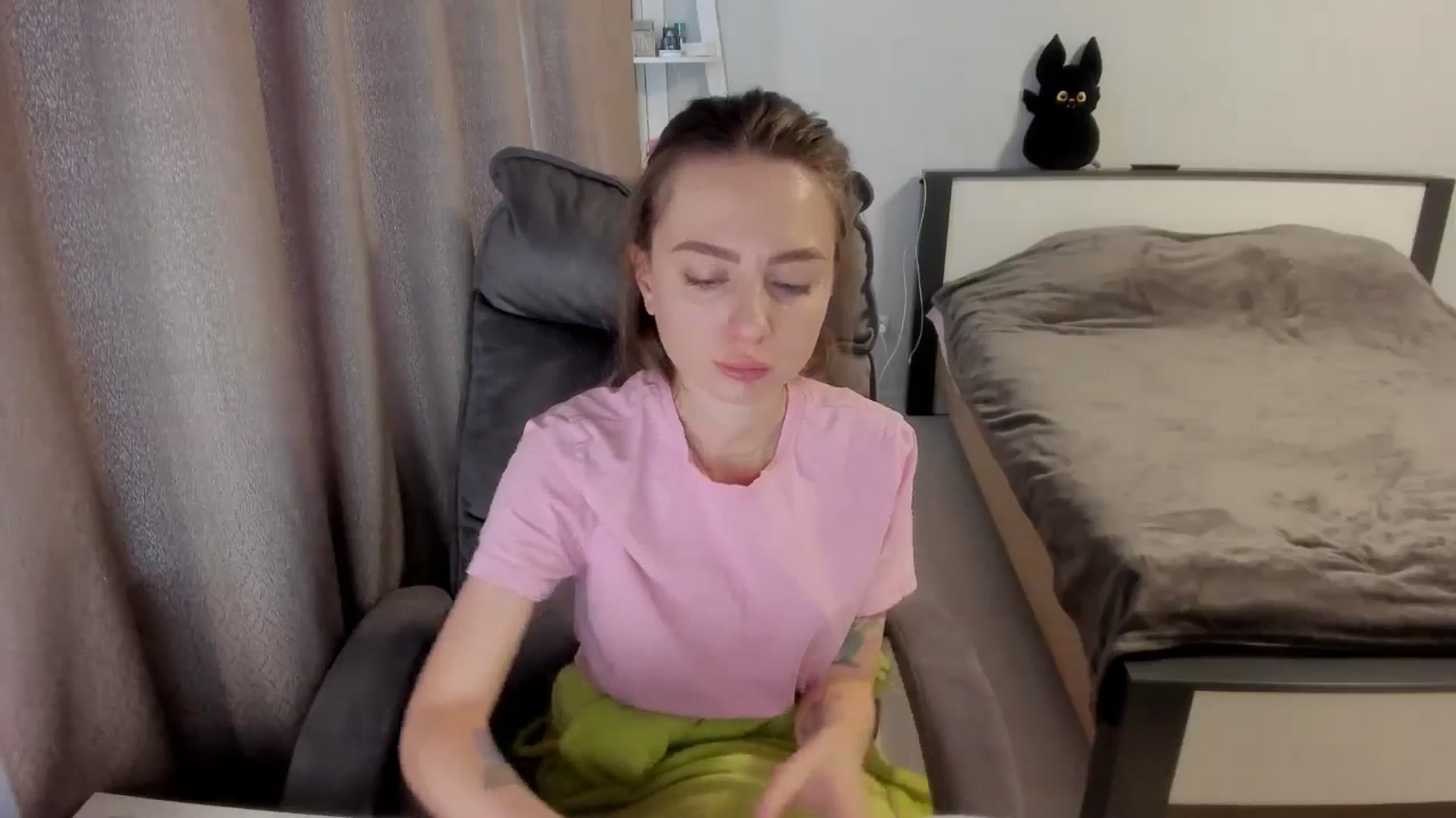 Gallery image thumbnail from Iam_Sasha's myfreecams stream on, 01/05/2026, 11:57 image 11 of 20