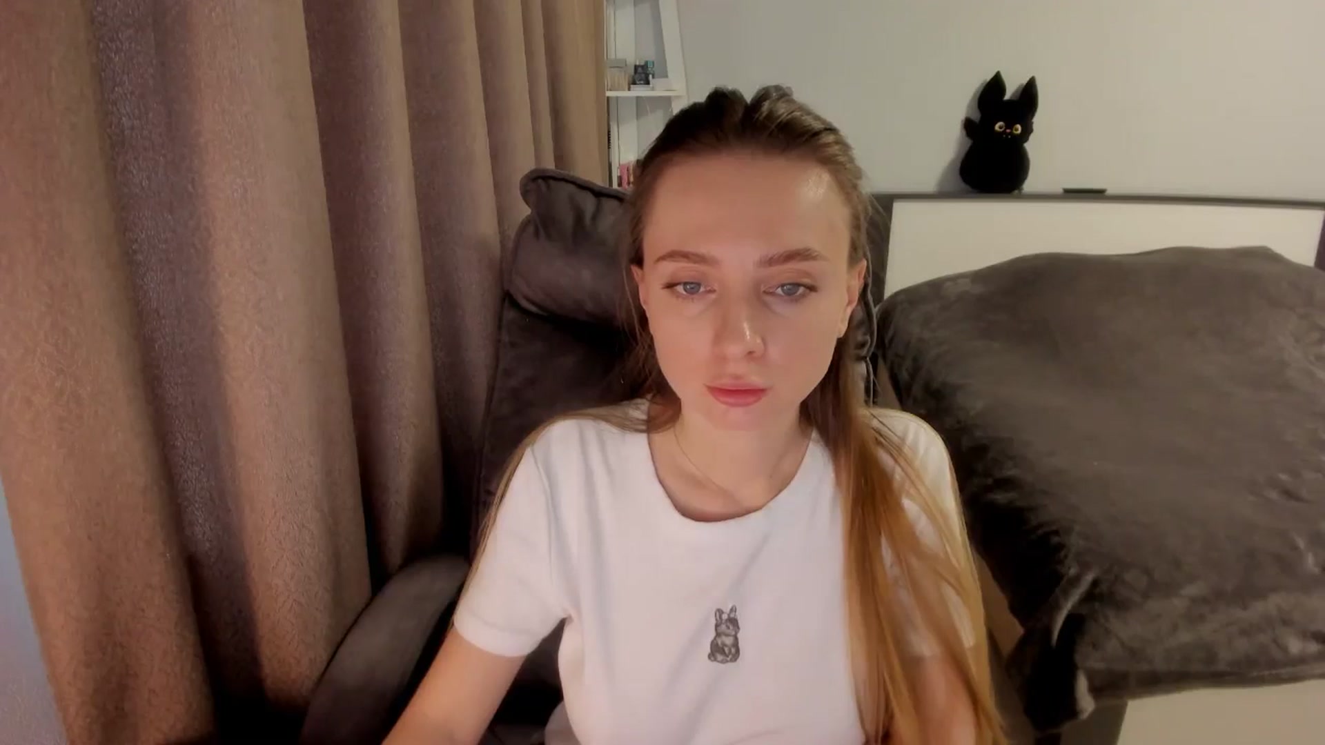 Gallery image thumbnail from Iam_Sasha's myfreecams stream on, 01/07/2026, 11:38 image 4 of 20