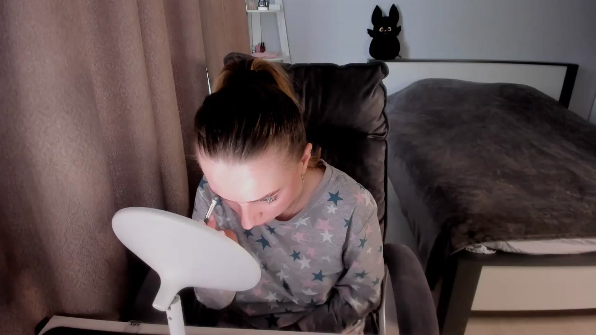Gallery image thumbnail from Iam_Sasha's myfreecams stream on, 01/15/2026, 12:15 image 8 of 20