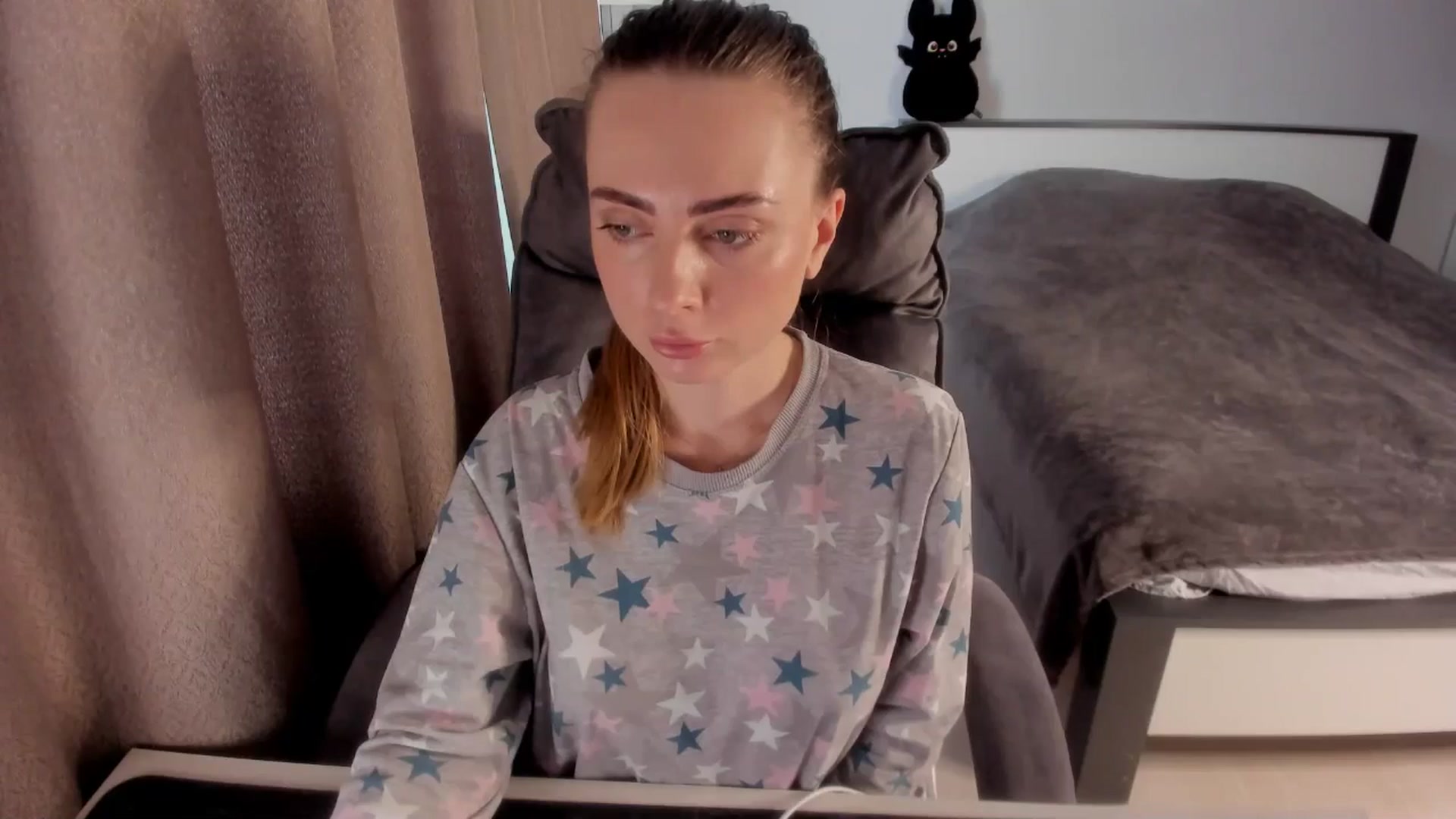 Gallery image thumbnail from Iam_Sasha's myfreecams stream on, 01/15/2026, 12:47 image 13 of 20