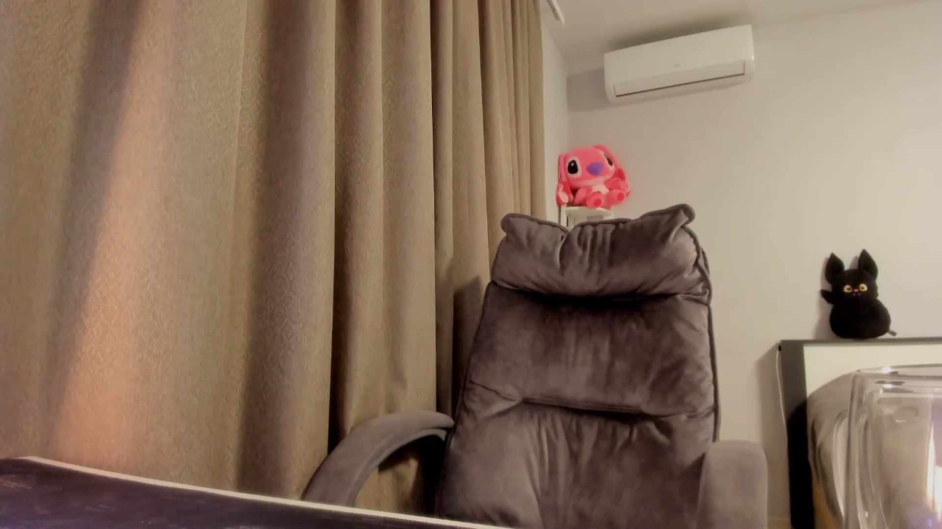 Gallery image thumbnail from Iam_Sasha's myfreecams stream on, 01/29/2026, 18:07 image 20 of 20