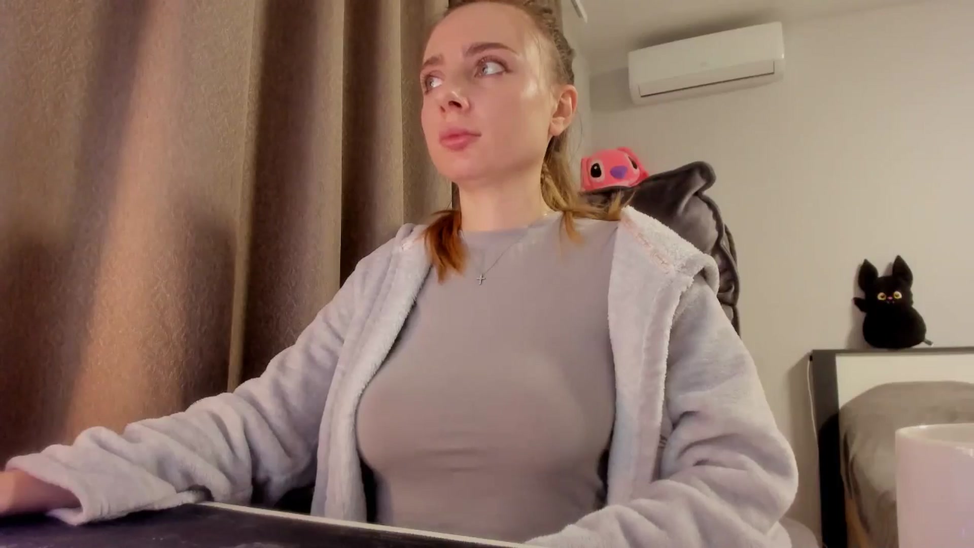 Gallery image thumbnail from Iam_Sasha's myfreecams stream on, 01/29/2026, 18:07 image 6 of 20