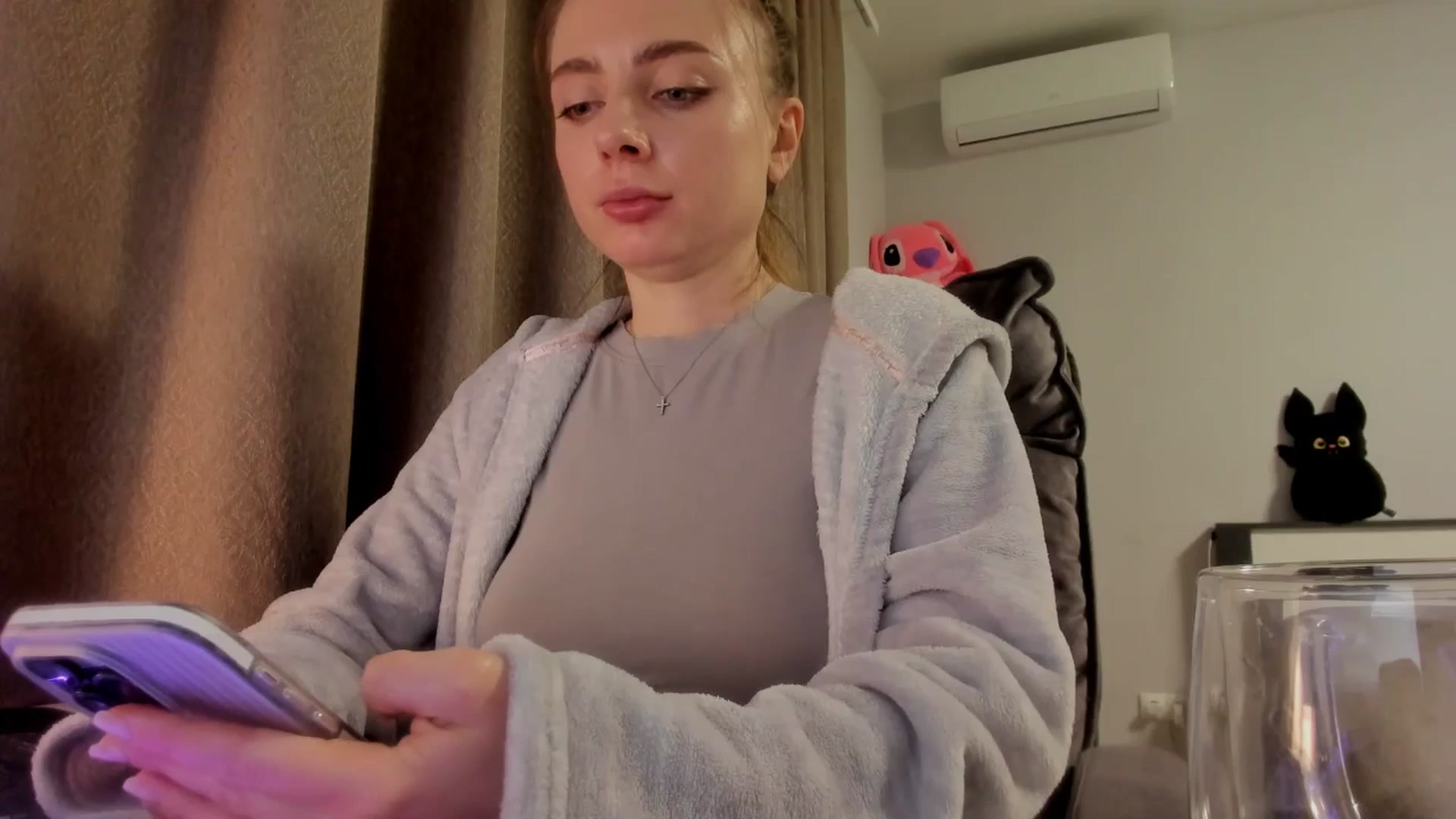 Gallery image thumbnail from Iam_Sasha's myfreecams stream on, 01/29/2026, 18:07 image 11 of 20