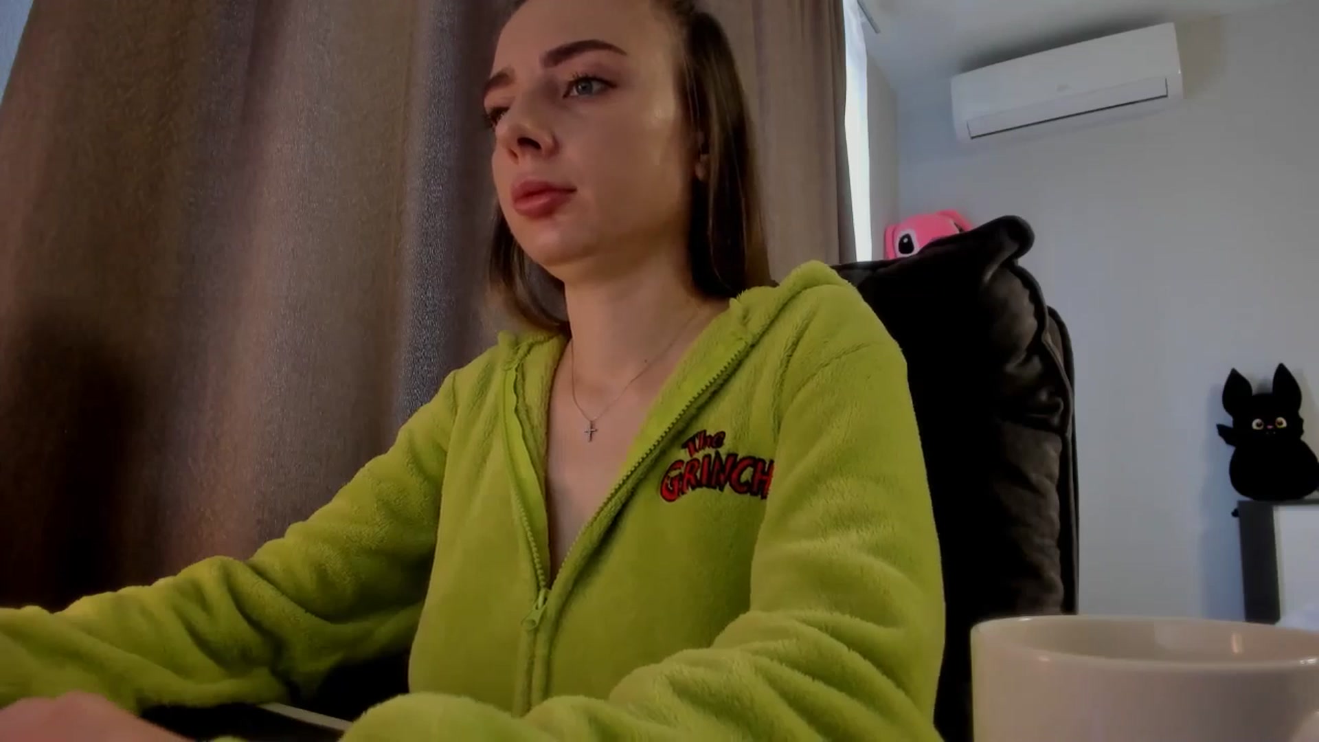 Gallery image thumbnail from Iam_Sasha's myfreecams stream on, 02/03/2026, 13:59 image 2 of 20