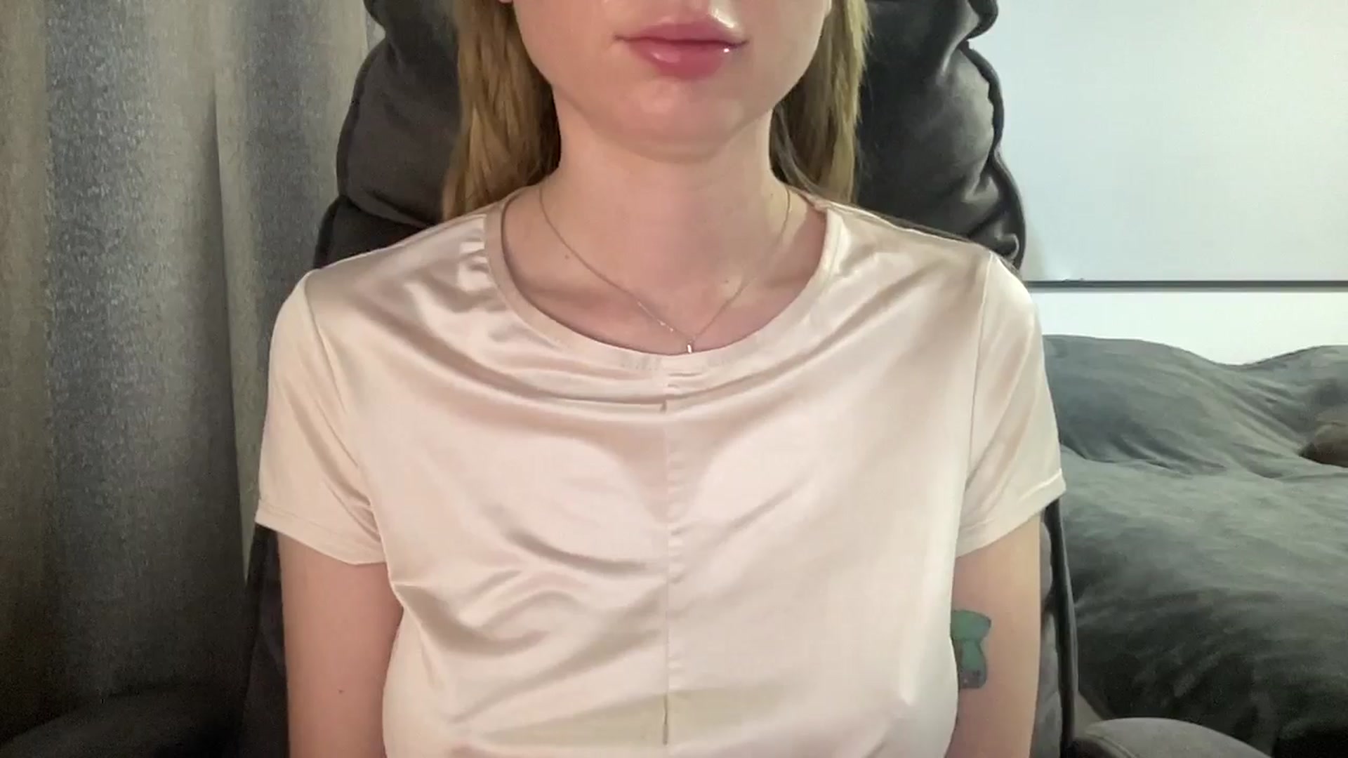 Gallery image thumbnail from Iam_Sasha's myfreecams stream on, 02/11/2026, 12:47 image 8 of 20