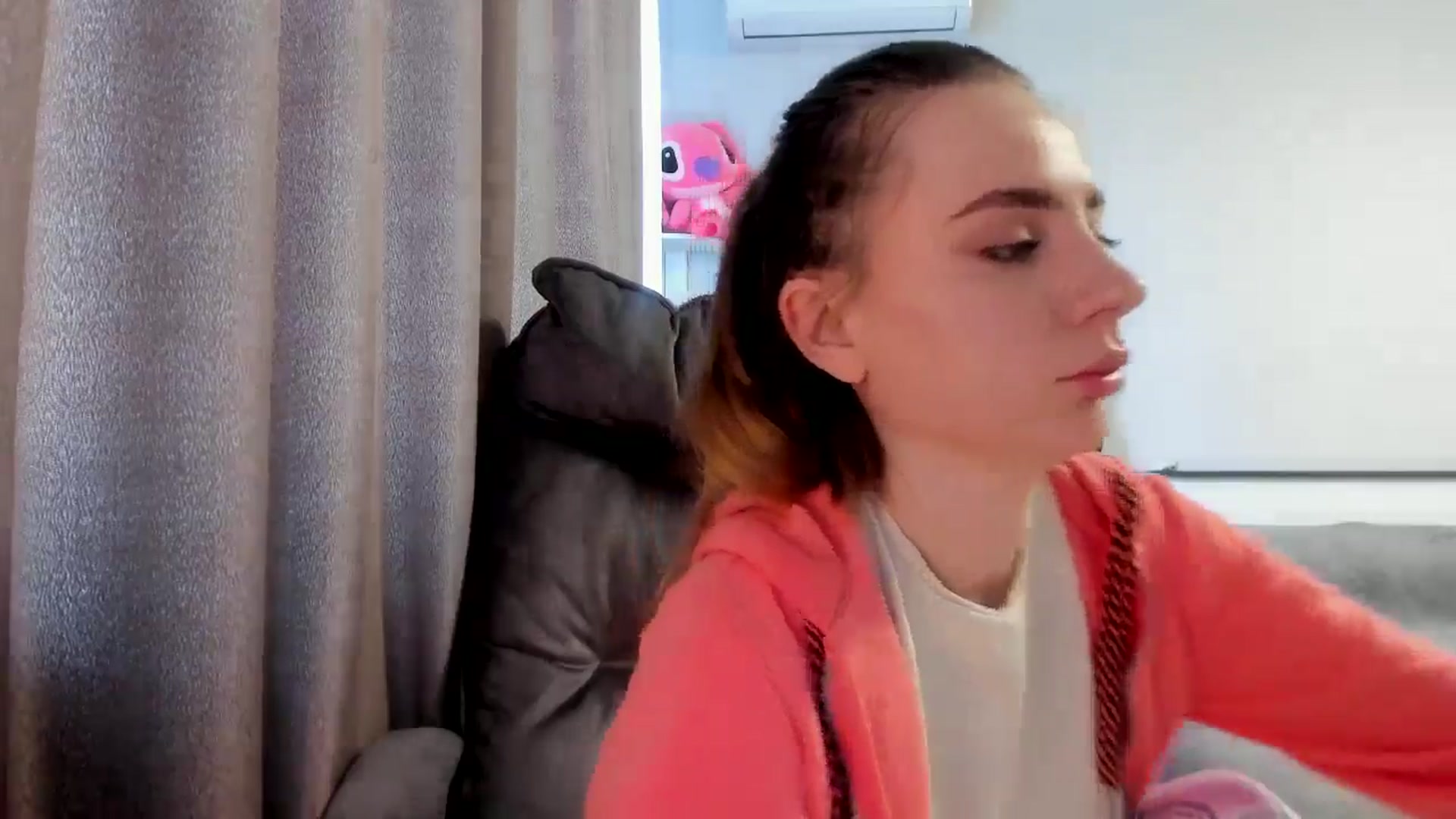 Gallery image thumbnail from Iam_Sasha's myfreecams stream on, 02/20/2026, 09:00 image 18 of 20