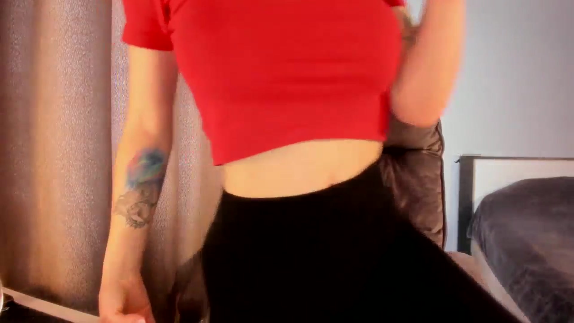 Gallery image thumbnail from Iam_Sasha's myfreecams stream on, 02/26/2026, 08:31 image 5 of 20