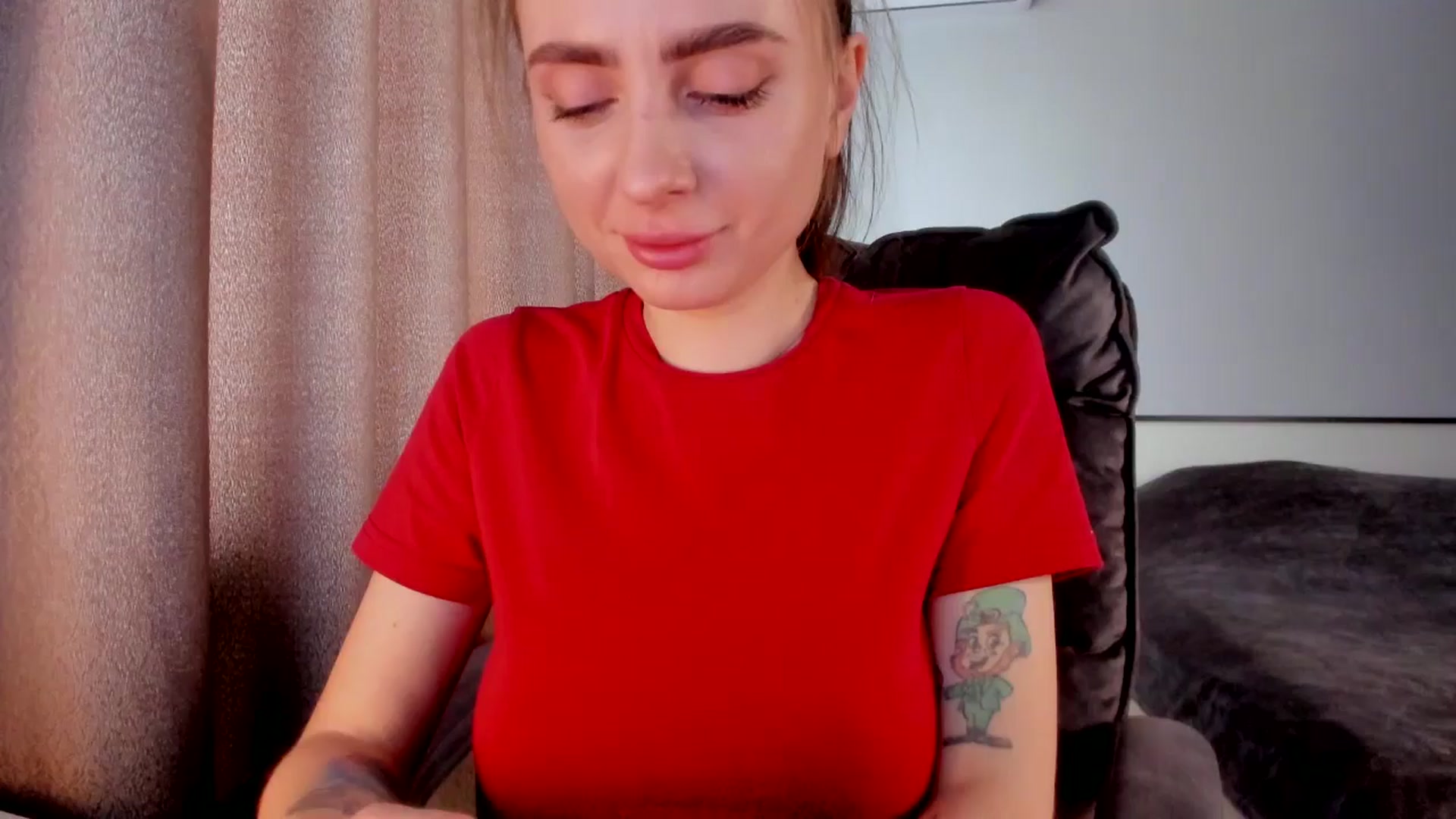 Gallery image thumbnail from Iam_Sasha's myfreecams stream on, 02/26/2026, 09:41 image 1 of 20