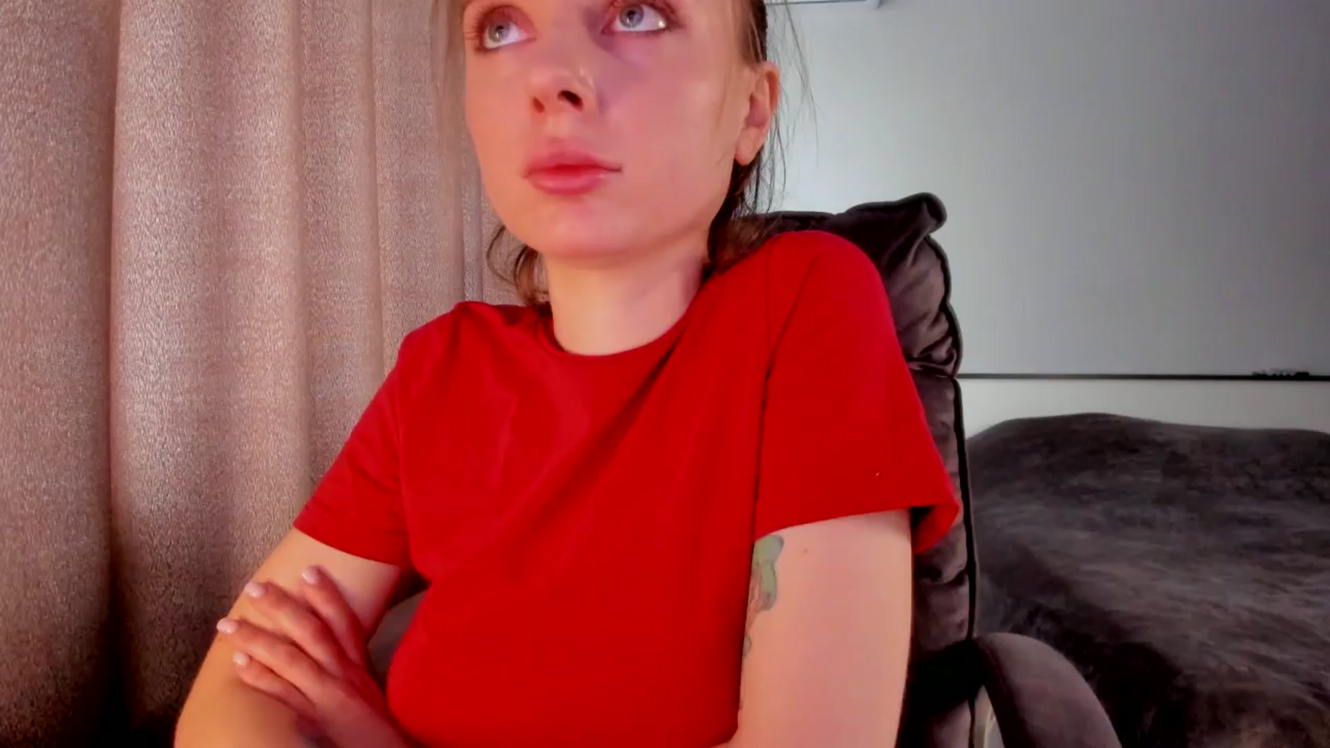 Gallery image thumbnail from Iam_Sasha's myfreecams stream on, 02/26/2026, 09:41 image 6 of 20